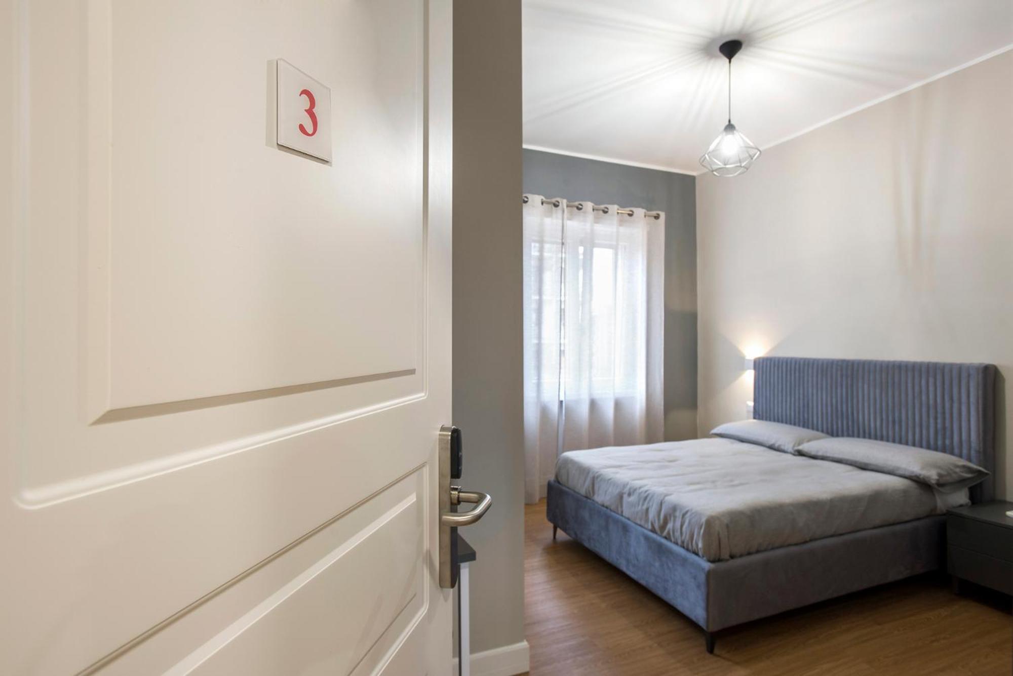 Double Room Private Bathroom