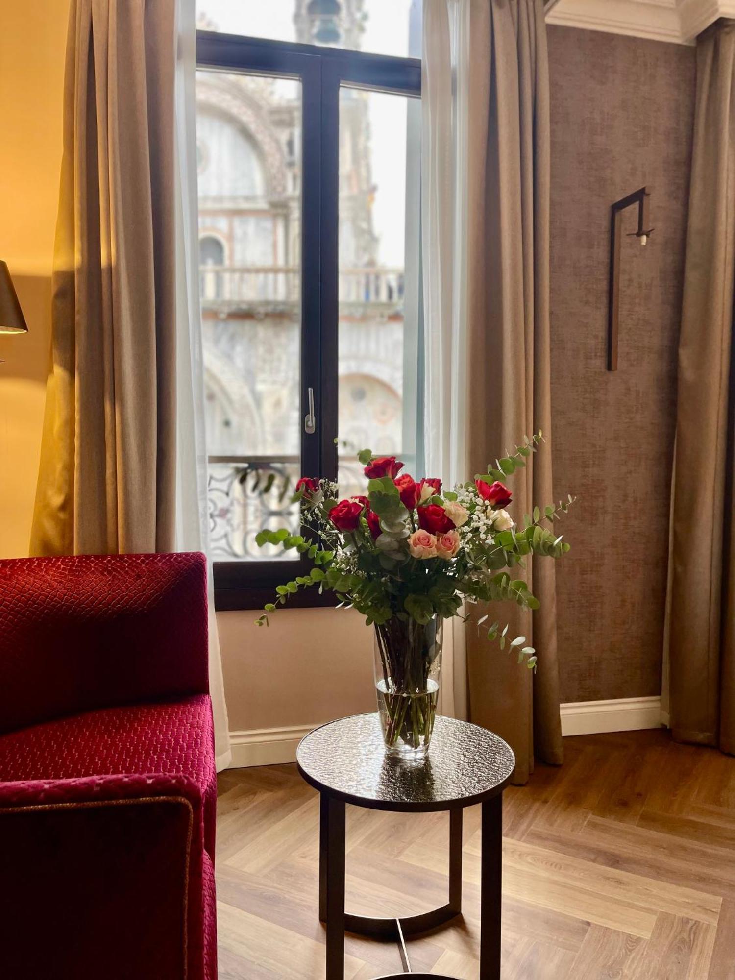 Deluxe King Room San Marco Square View