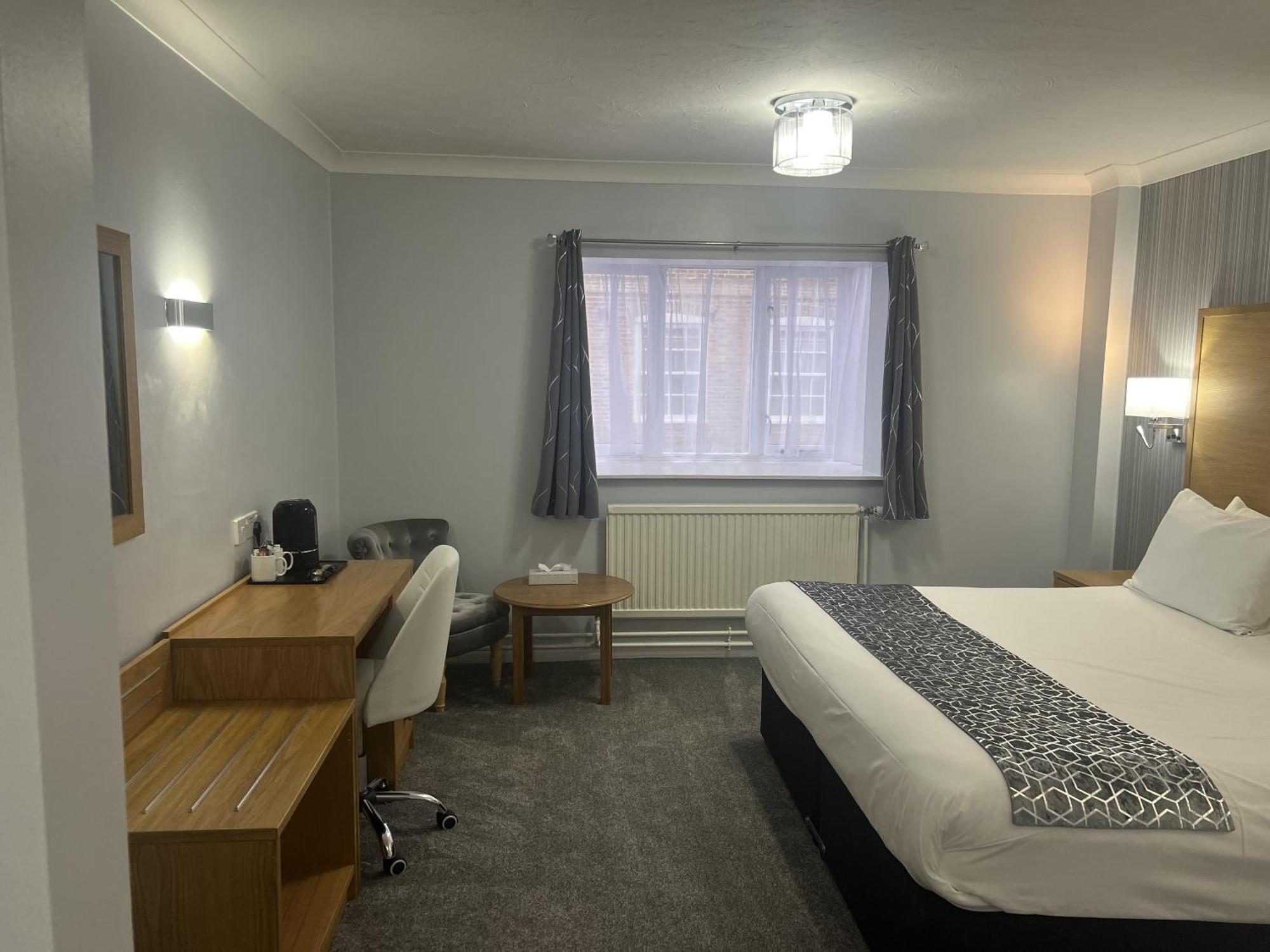 Standard King Room