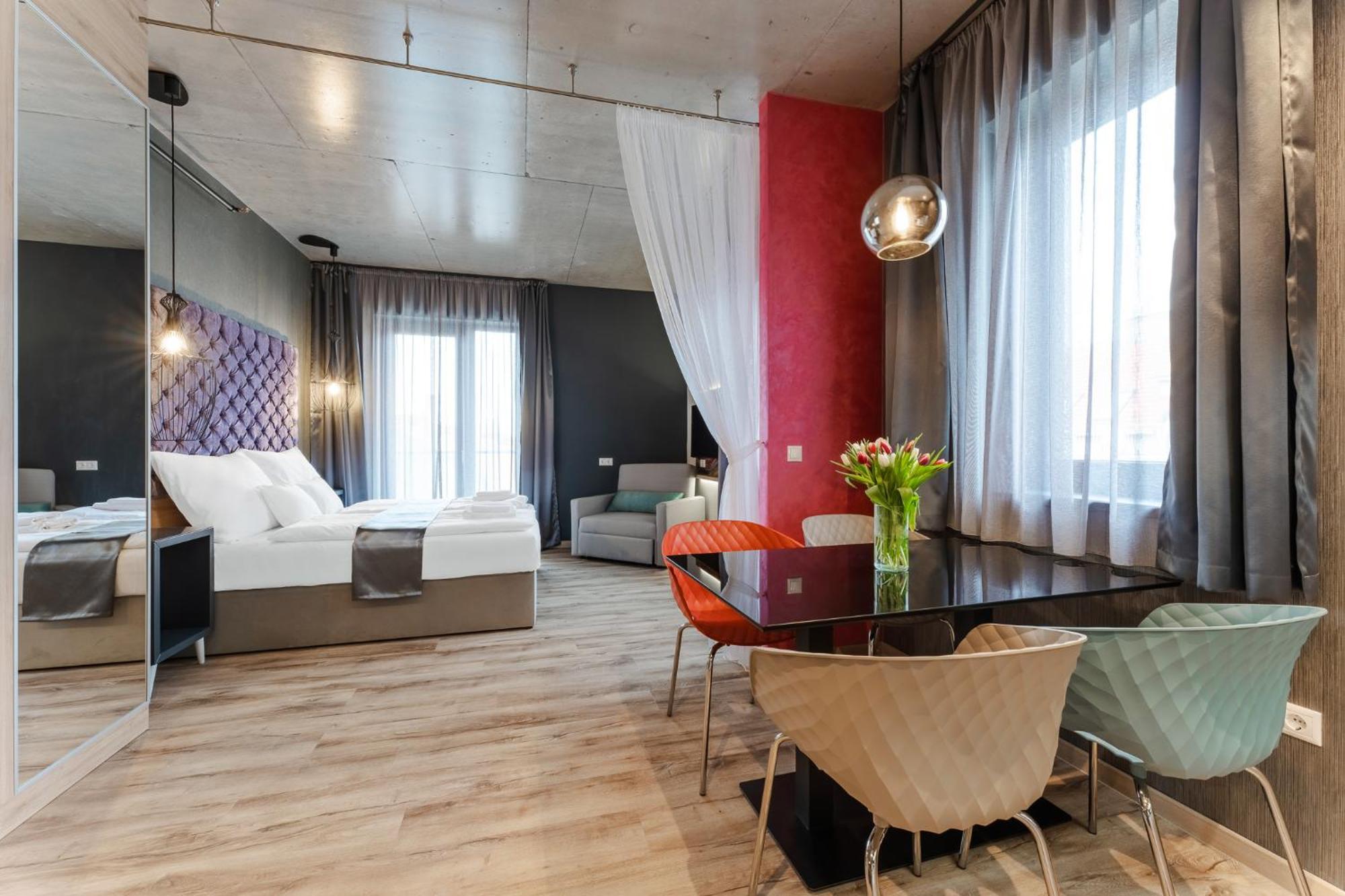 Premium Studio