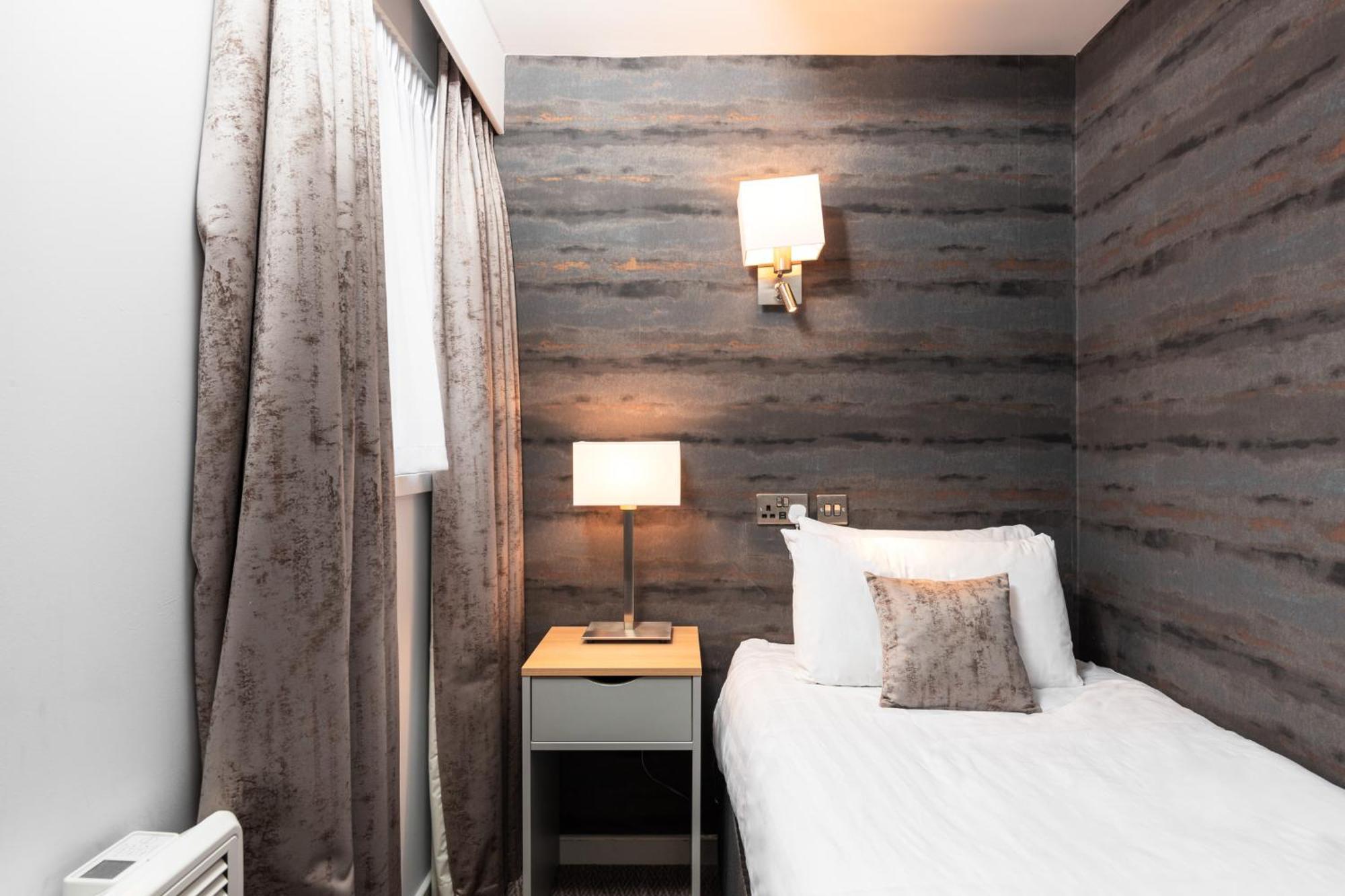 Twin Room Disability Access