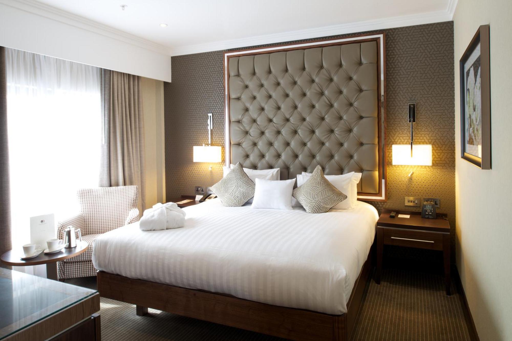 Premium King Room