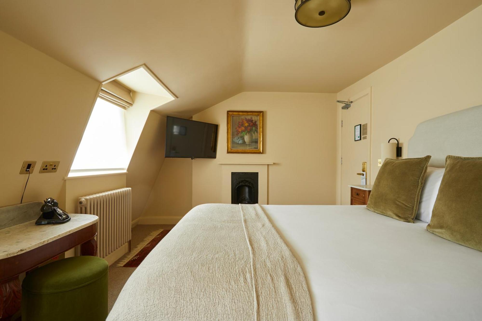 Comfy Double or Twin Room