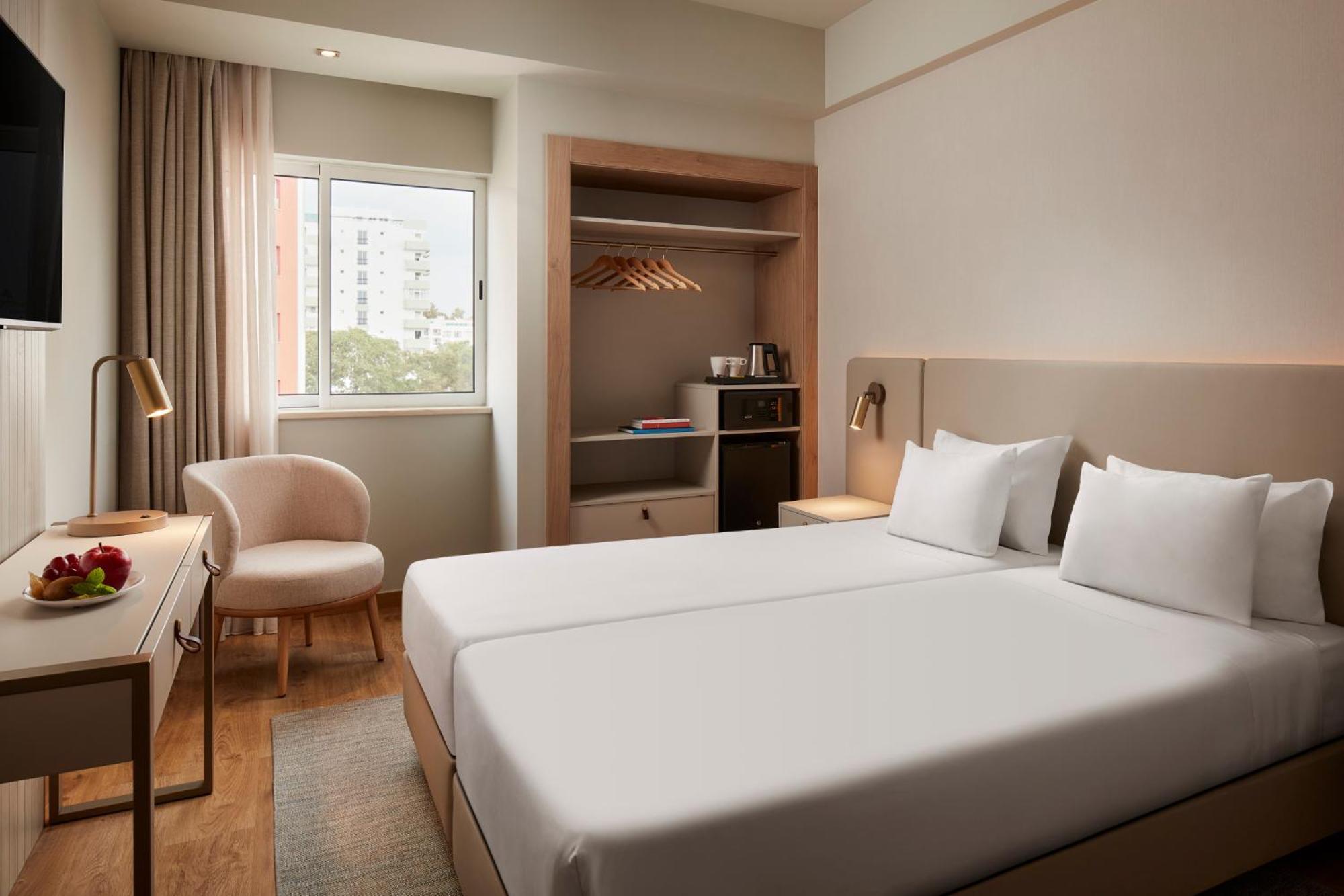Double or Twin Room City View