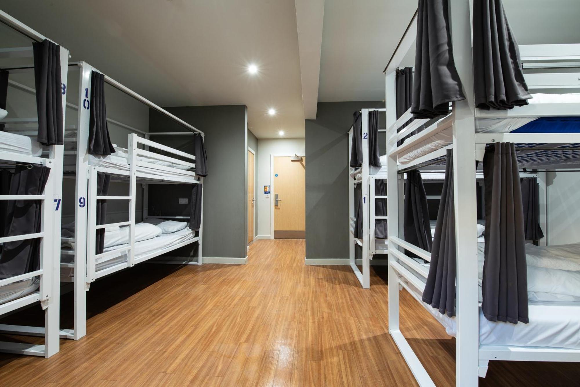Bed 10-Bed Dormitory Room