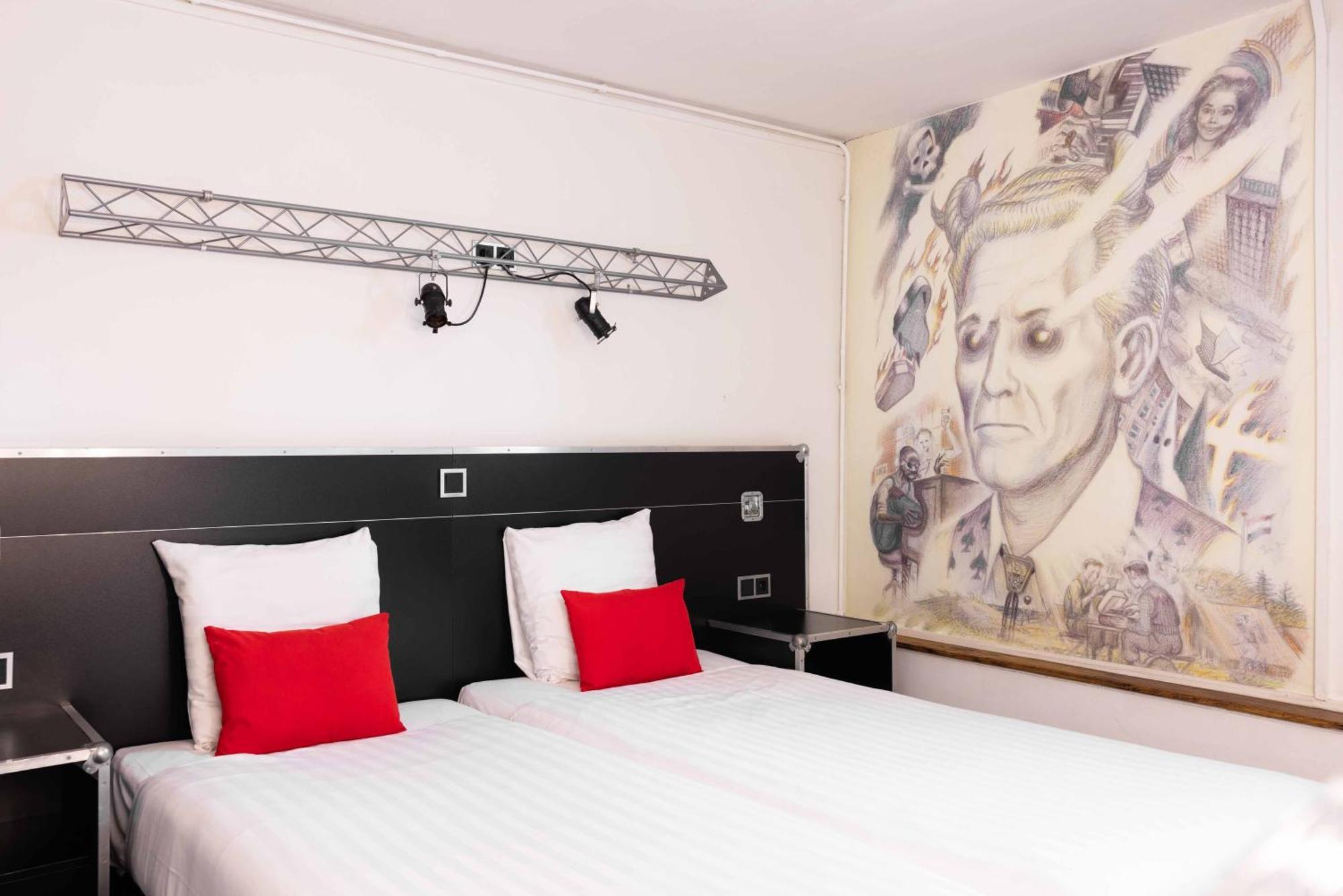 Double or Twin Room Basement
