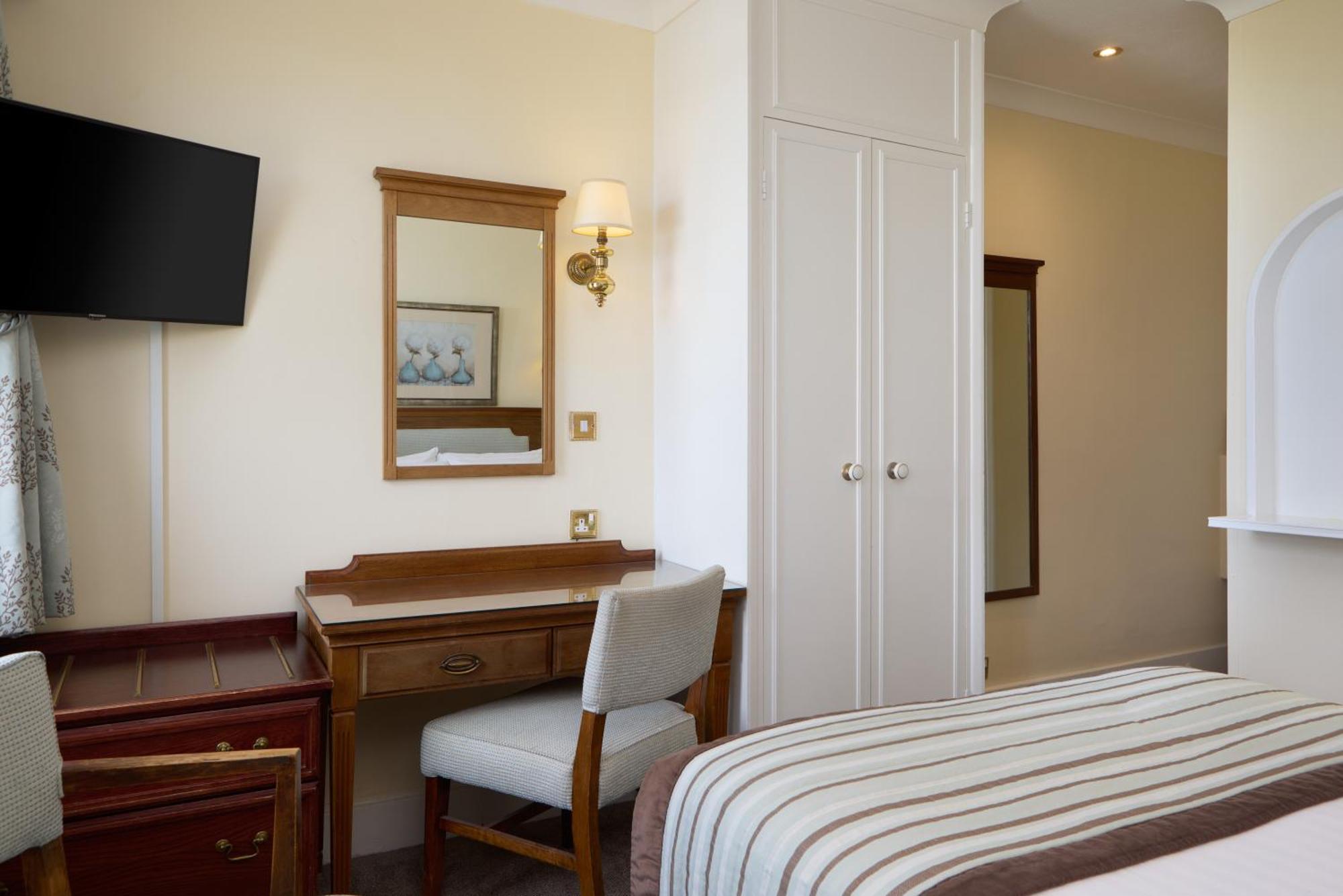 Cosy Double Room Sea View