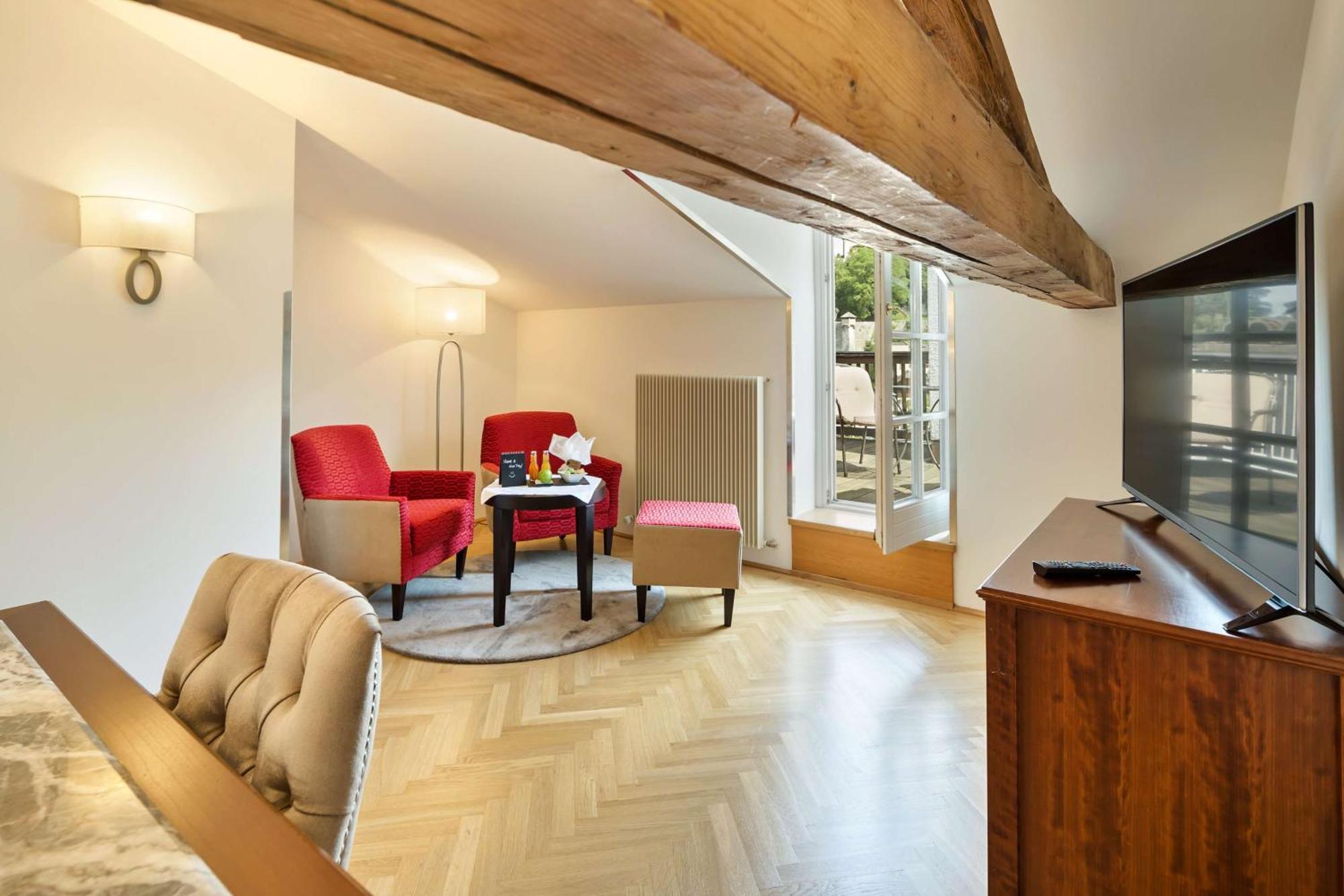 One-Bedroom Suite