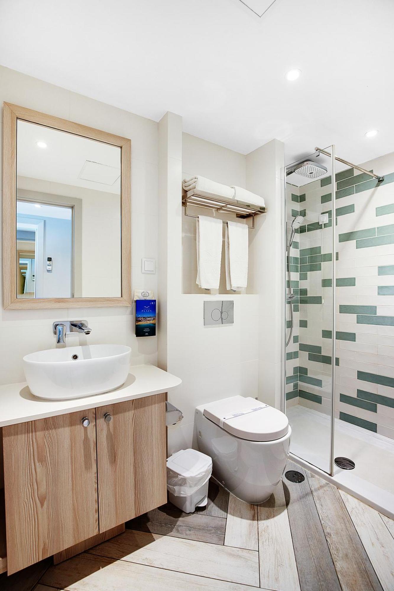 Twin Room Sea View