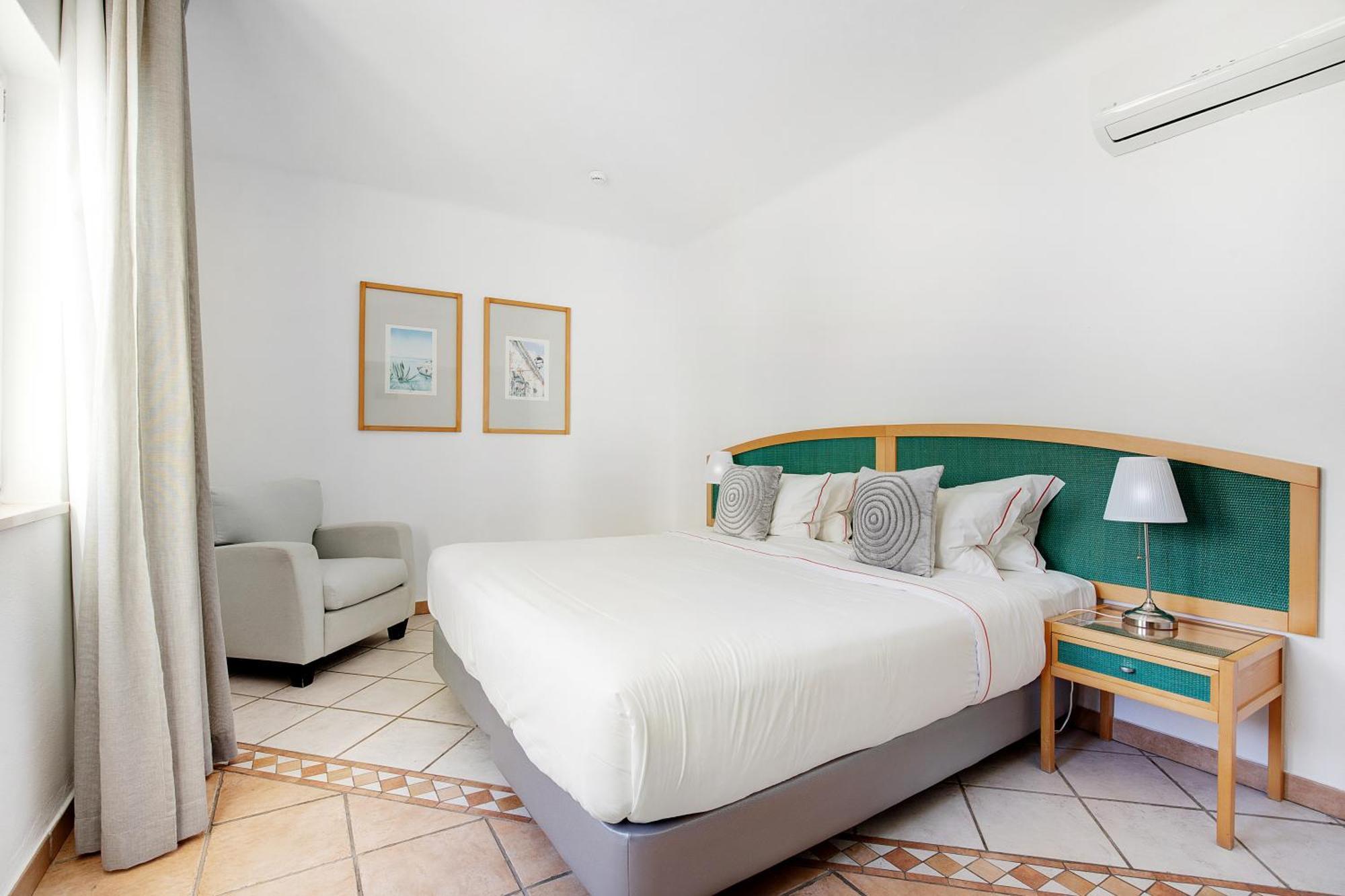 Double or Twin Room Pool View