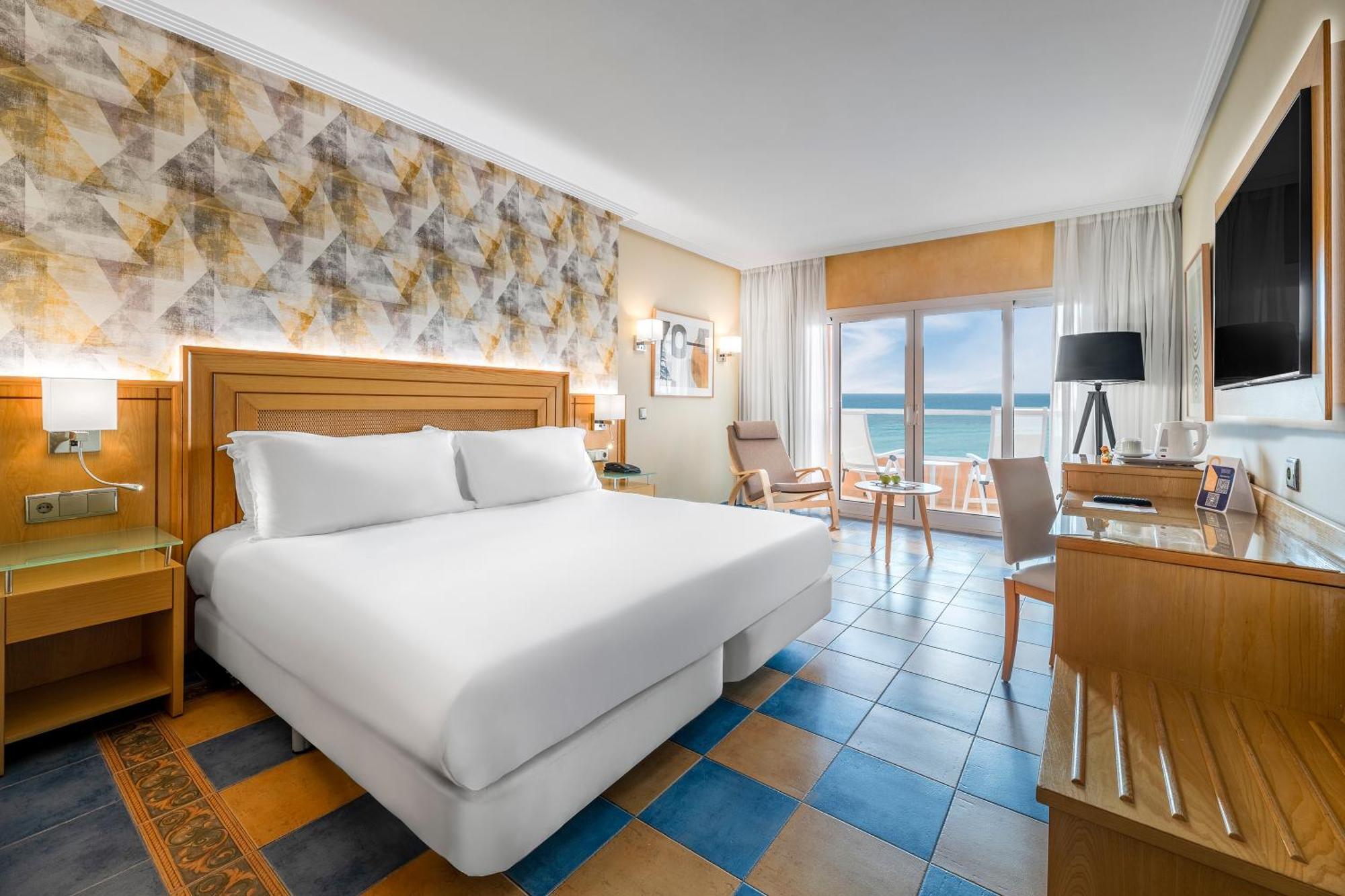 Single Room with Sea View,1516504777:JPEG