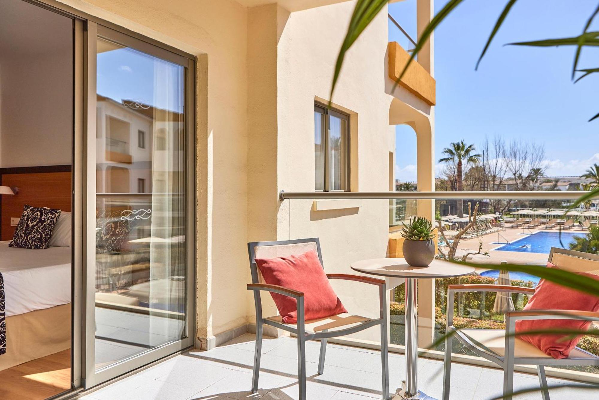 Two Bedroom Suite,1516507348:JPEG
