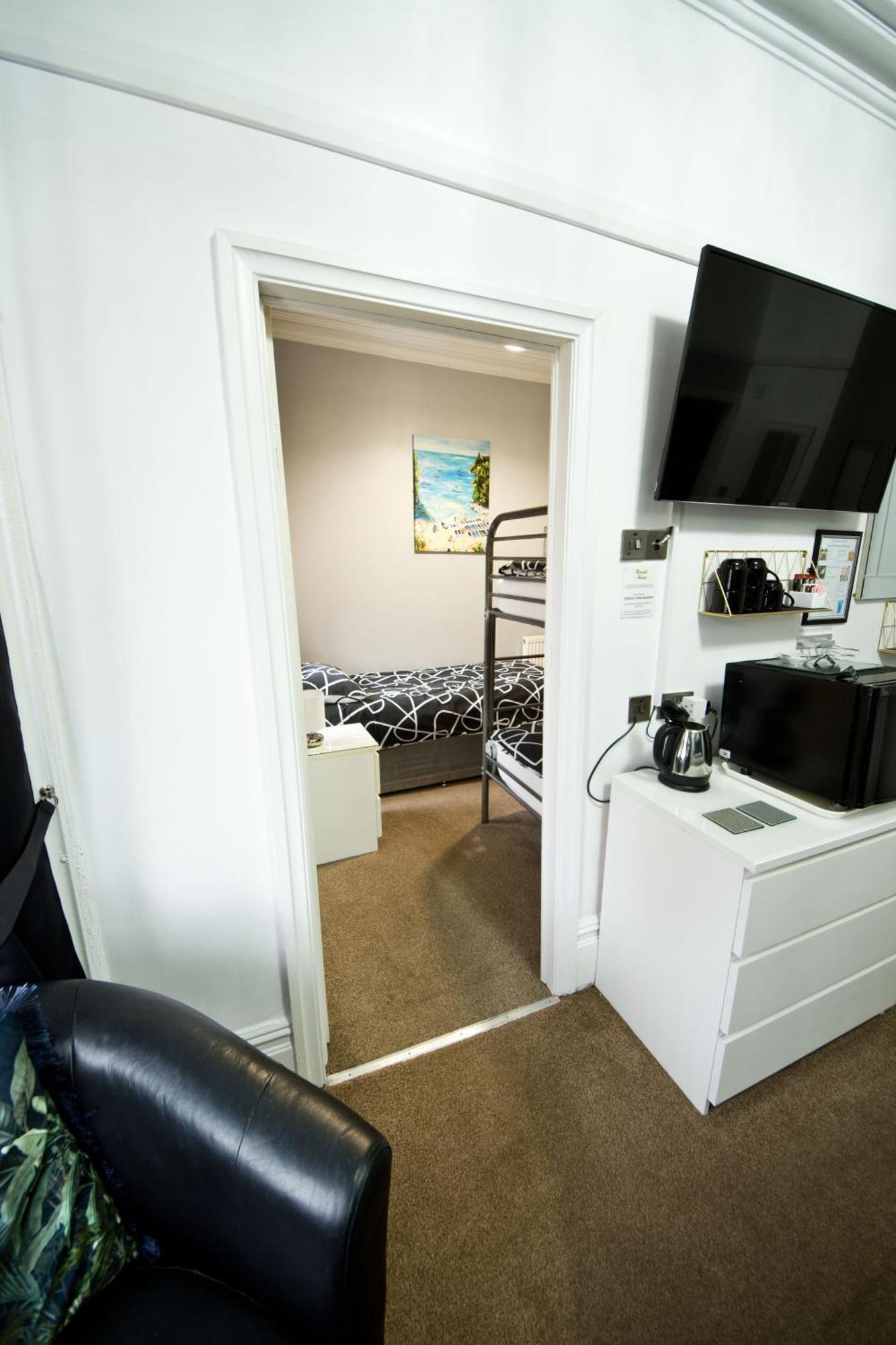Two-Bedroom Suite