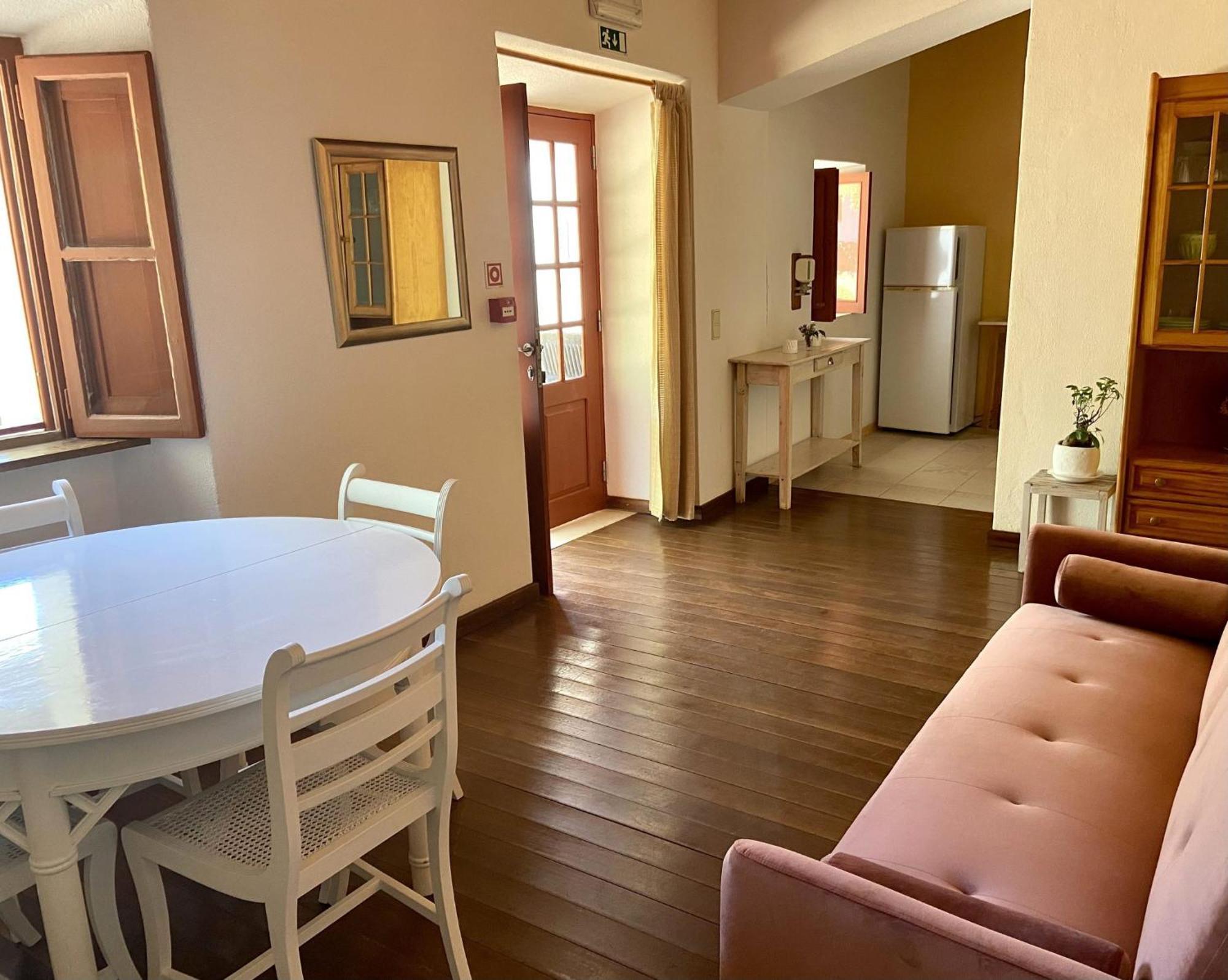 Deluxe Family Suite