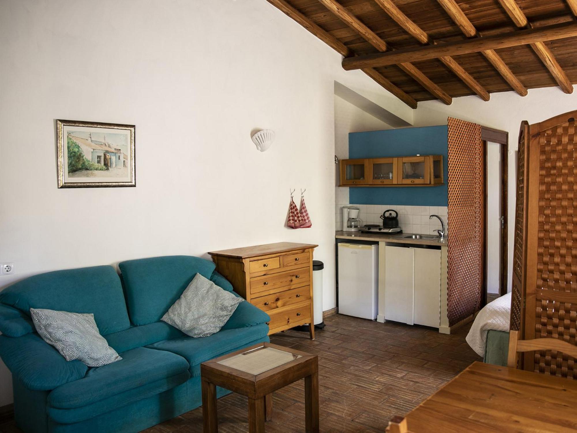 Double or Twin Room Garden View