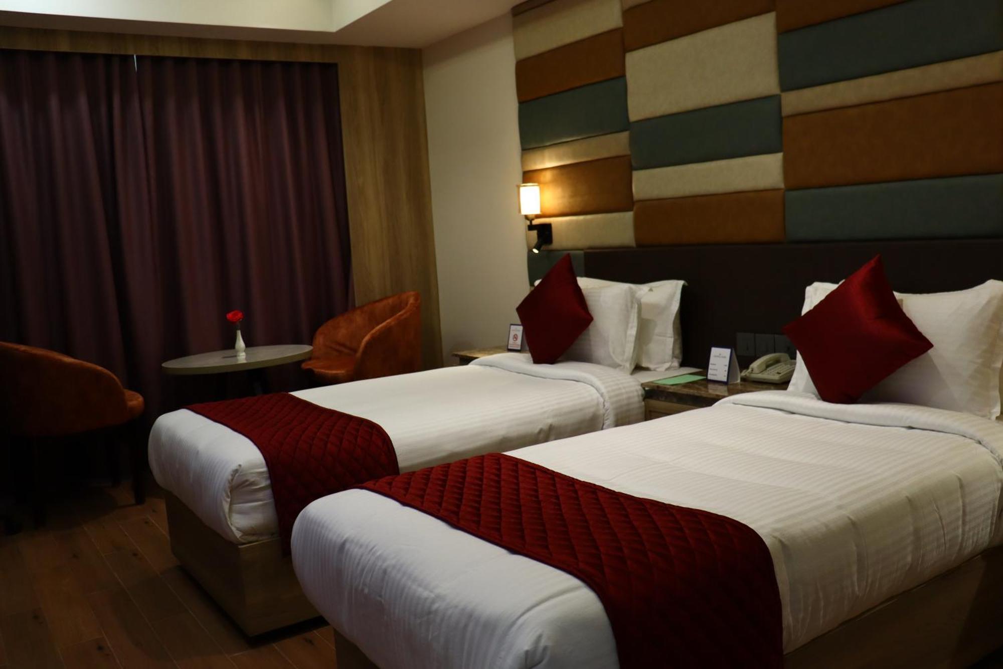 Quarto Deluxe com Cama de Casal ou 2 de Solteiro