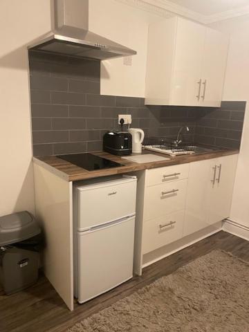 Single Room Shared Shower Toilet