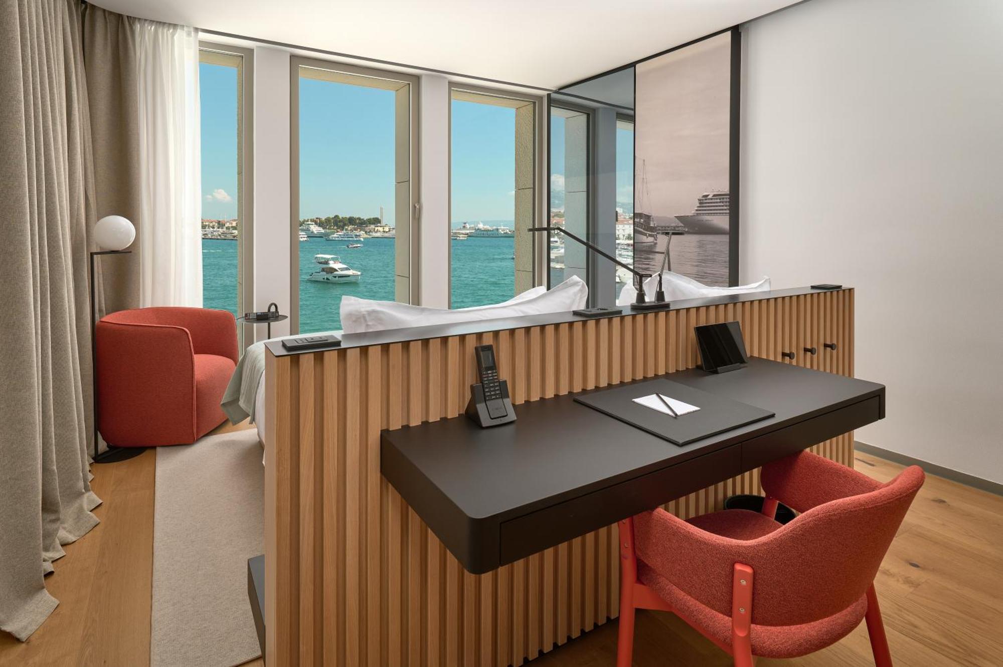 Superior Twin Room Sea view