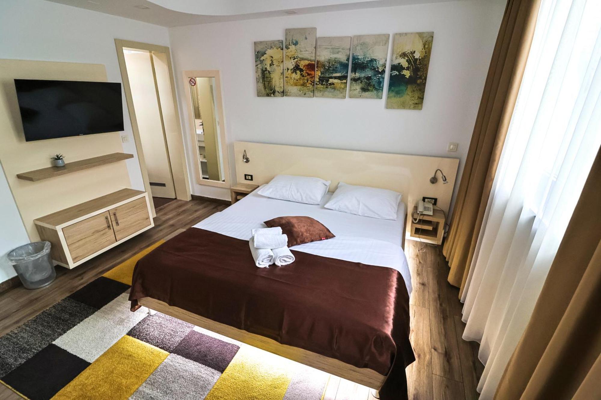 Quarto Triplo Standard