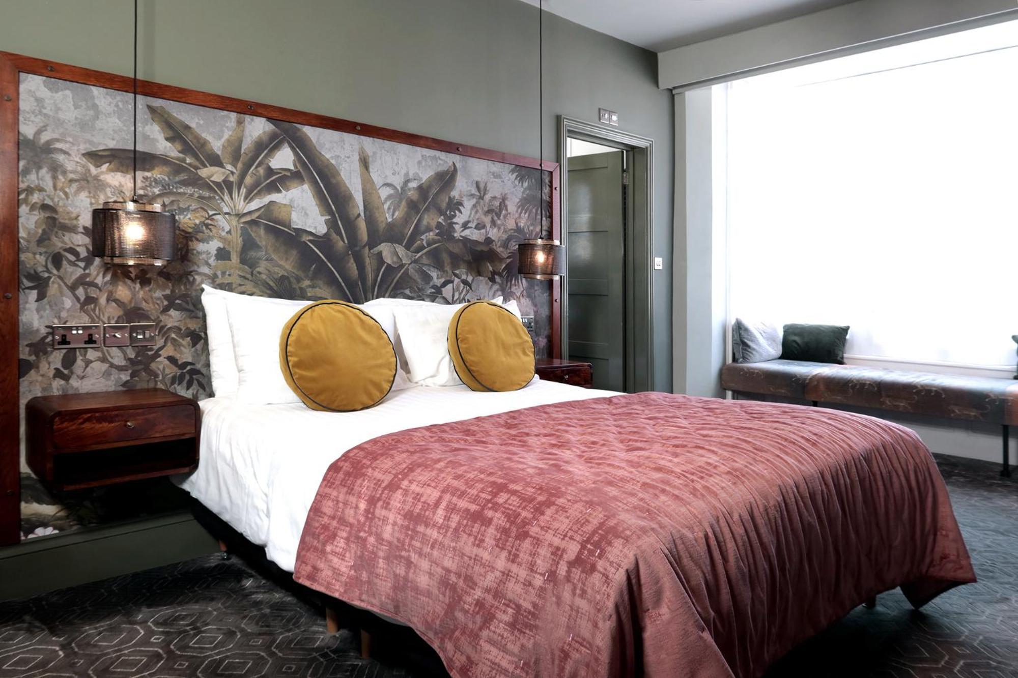 Deluxe Double Room Side Sea View