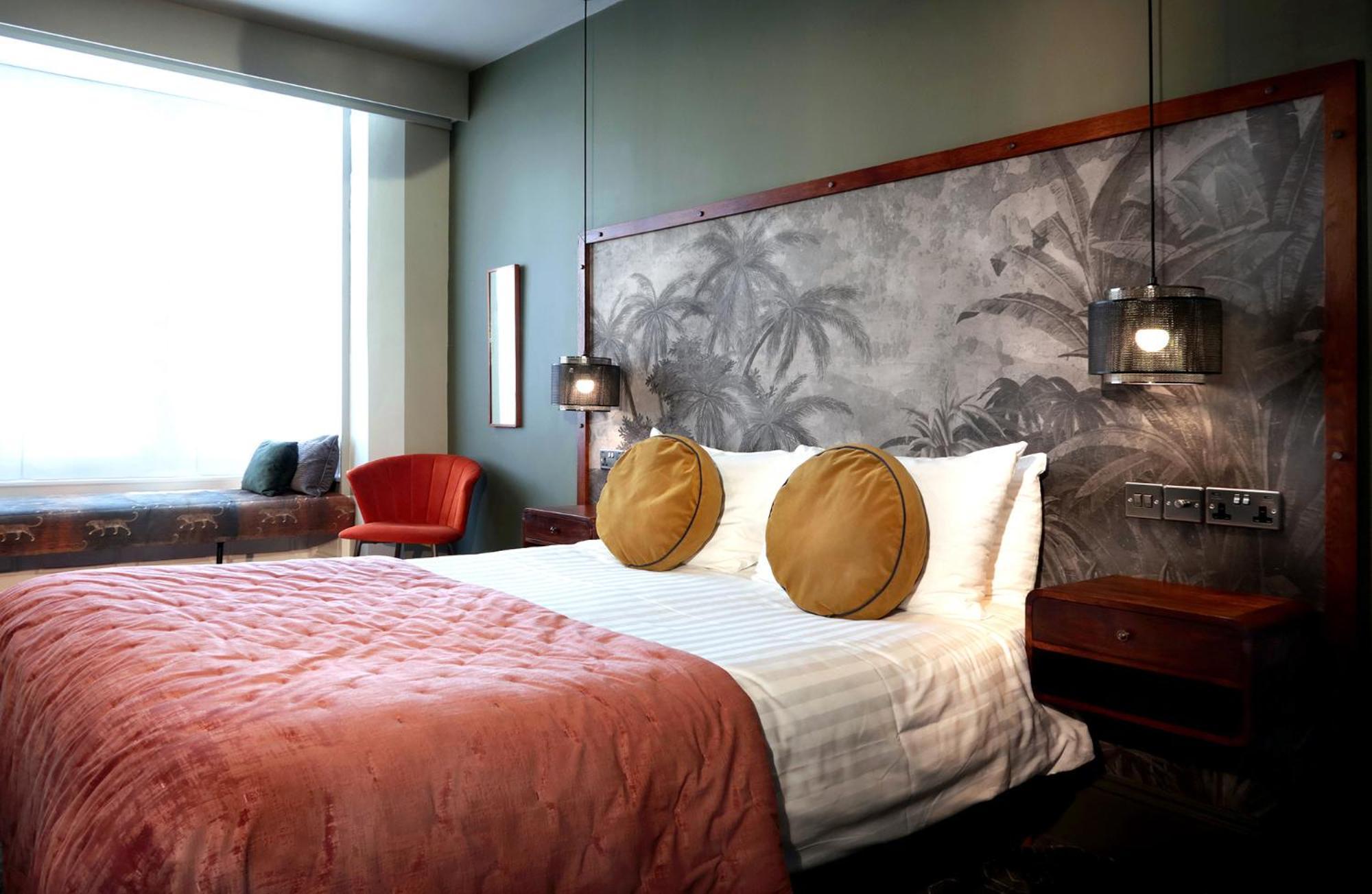Deluxe Double Room Side Sea View