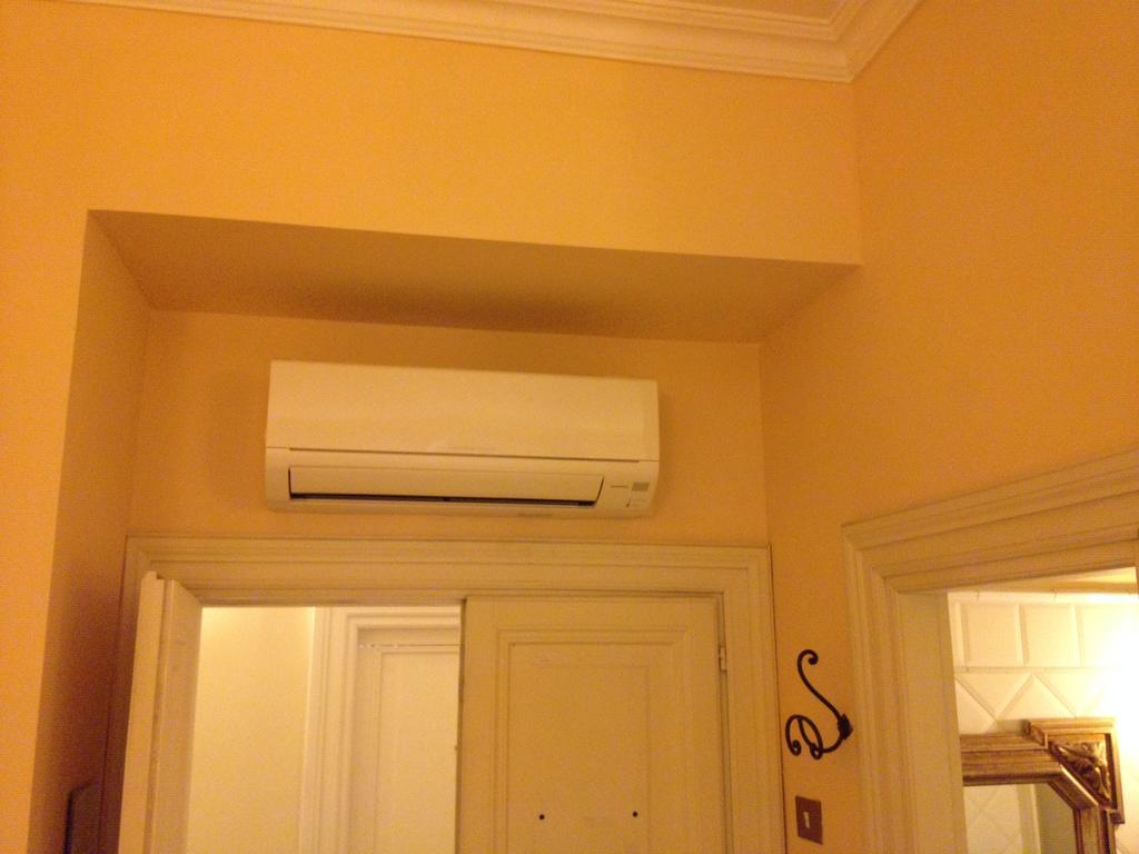 Triple Room Private Bathroom