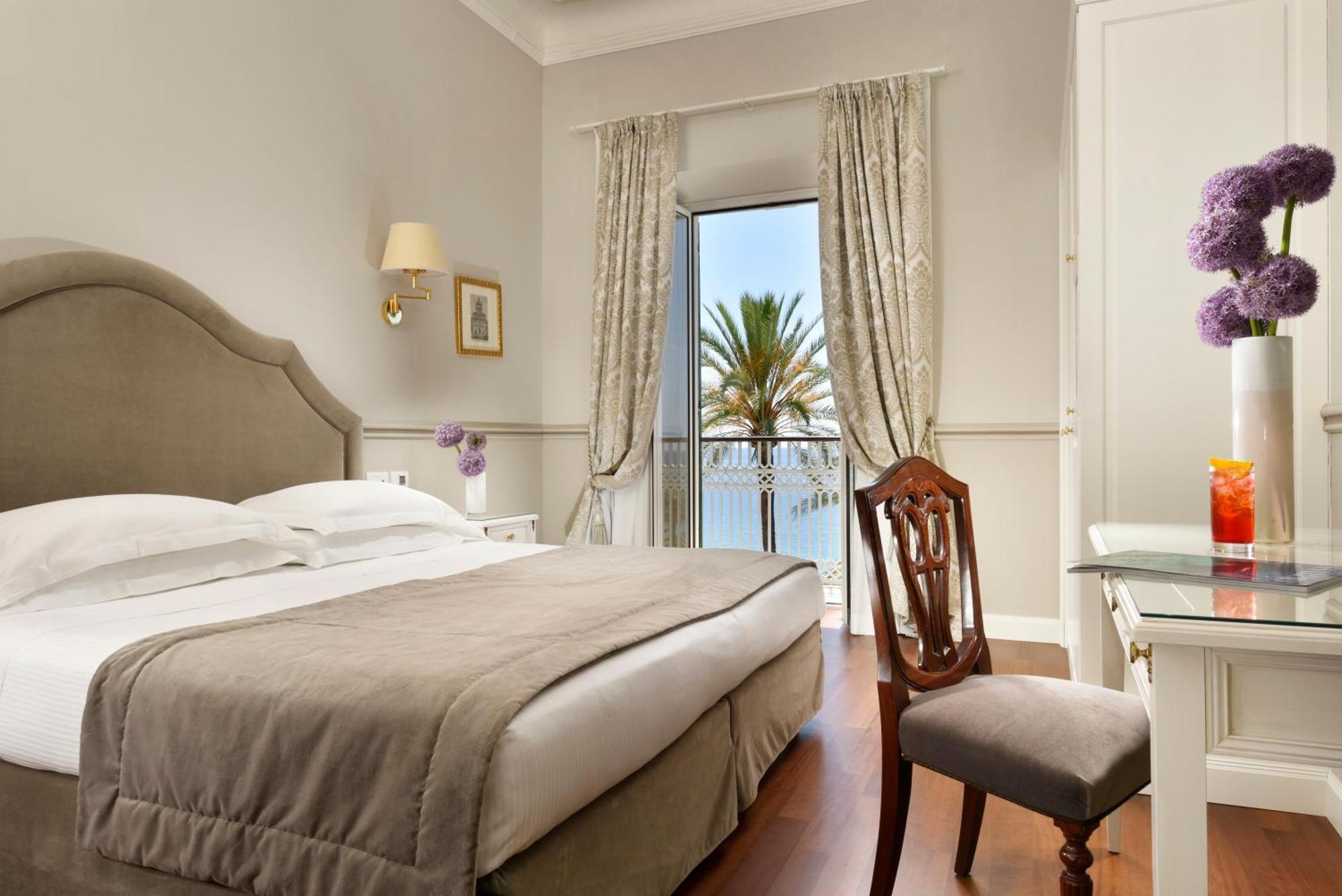Standard Double or Twin Room Sea View