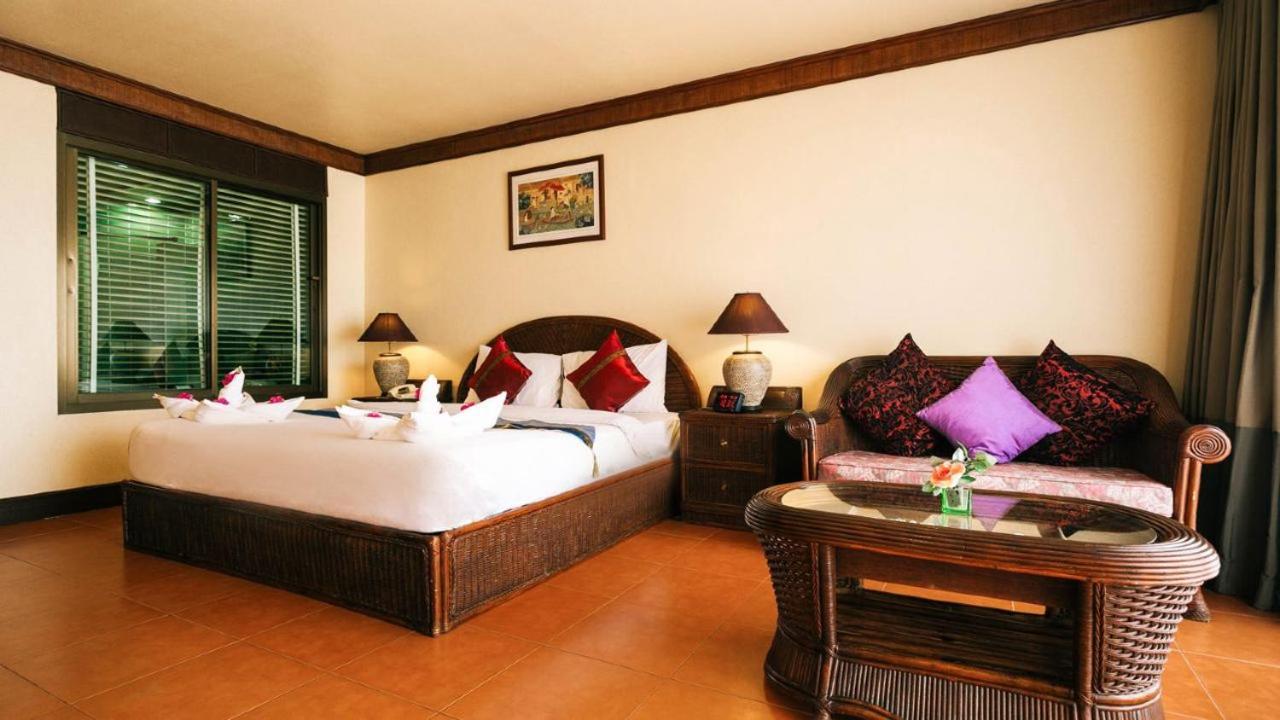Deluxe Double or Twin Room Sea View
