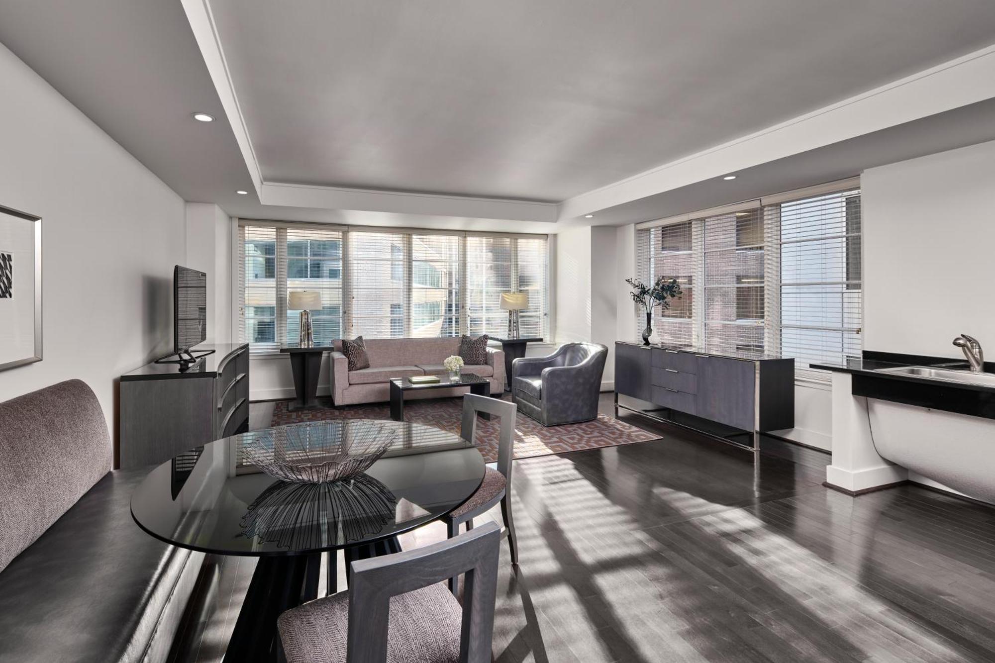 One-Bedroom Suite Platinum Suite Accessible