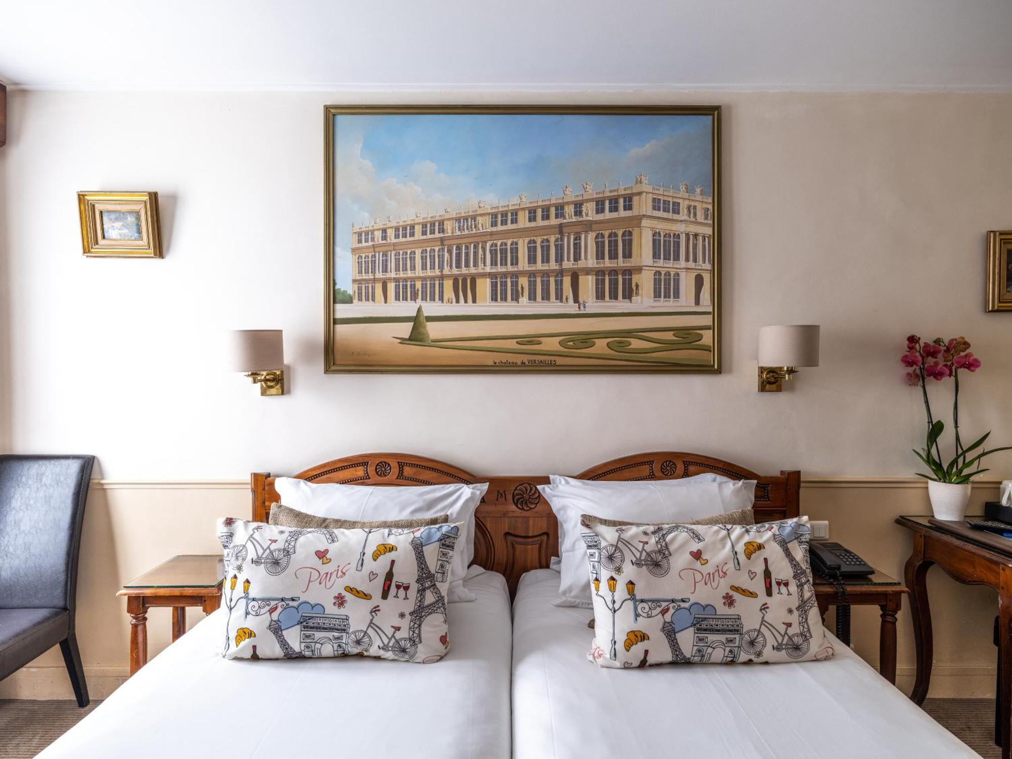Superior Twin Room
