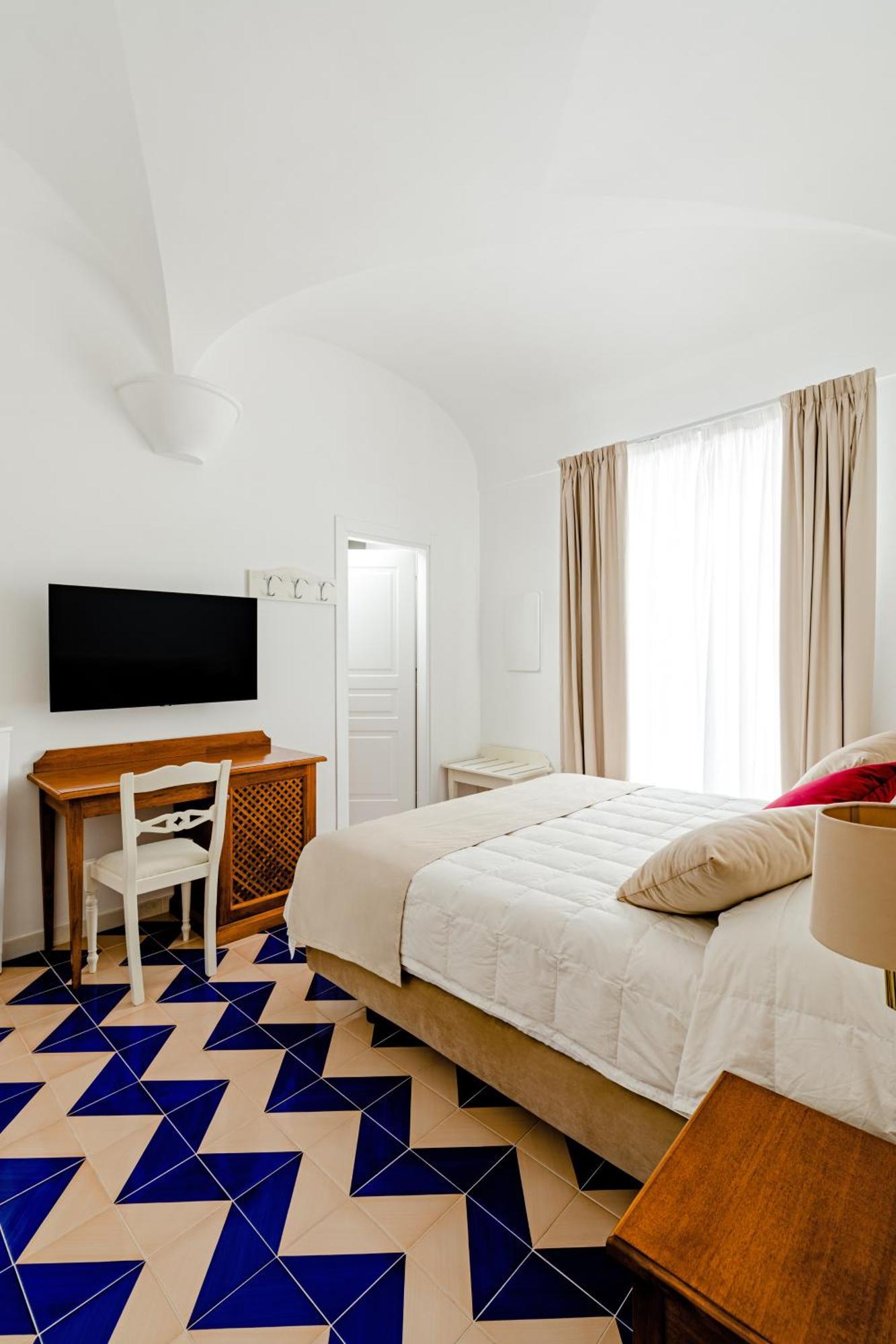 Deluxe Double Room Balcony