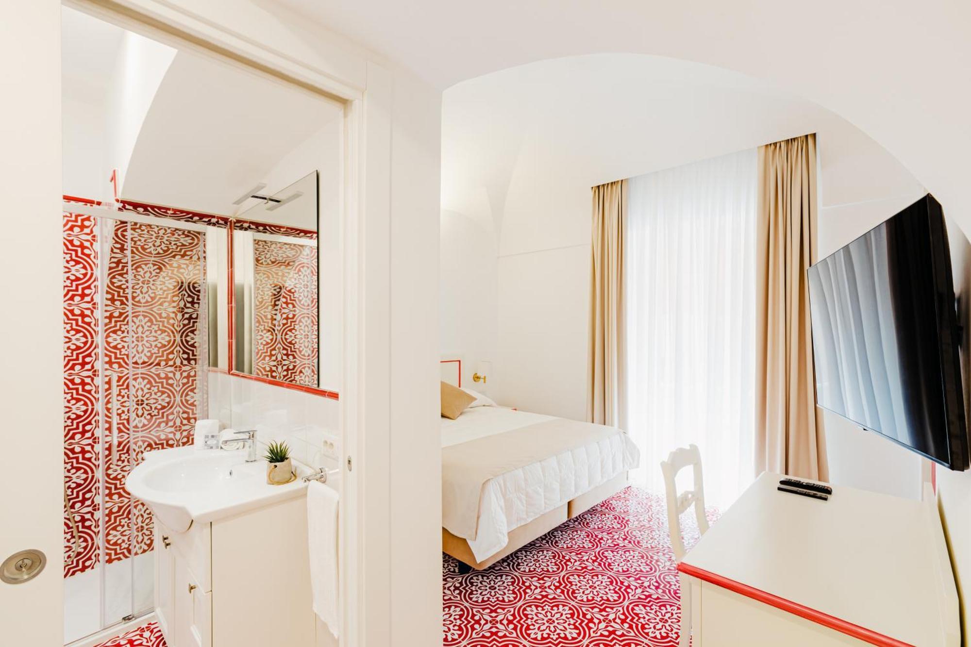 Deluxe Double Room Balcony