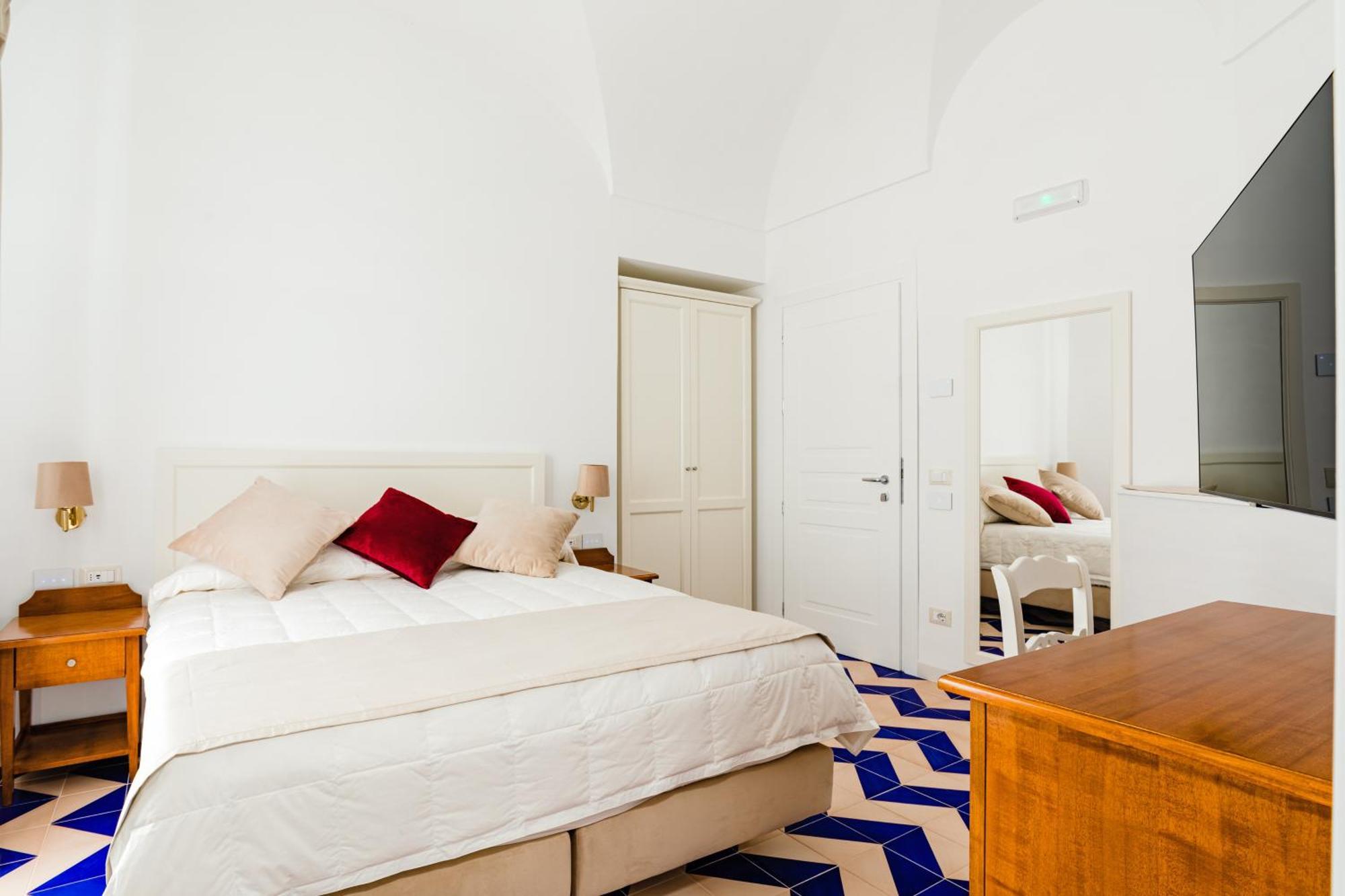 Superior Double or Twin Room Terrace