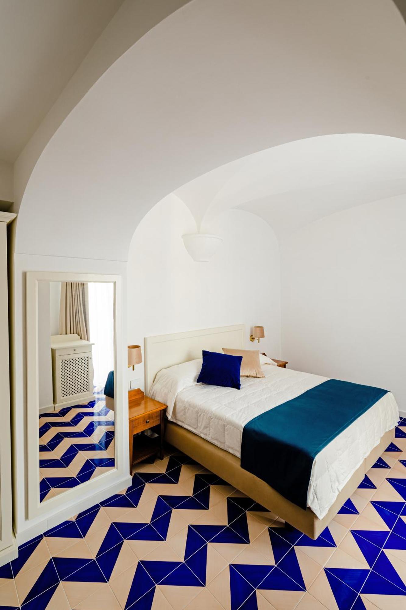 Superior Double or Twin Room Terrace