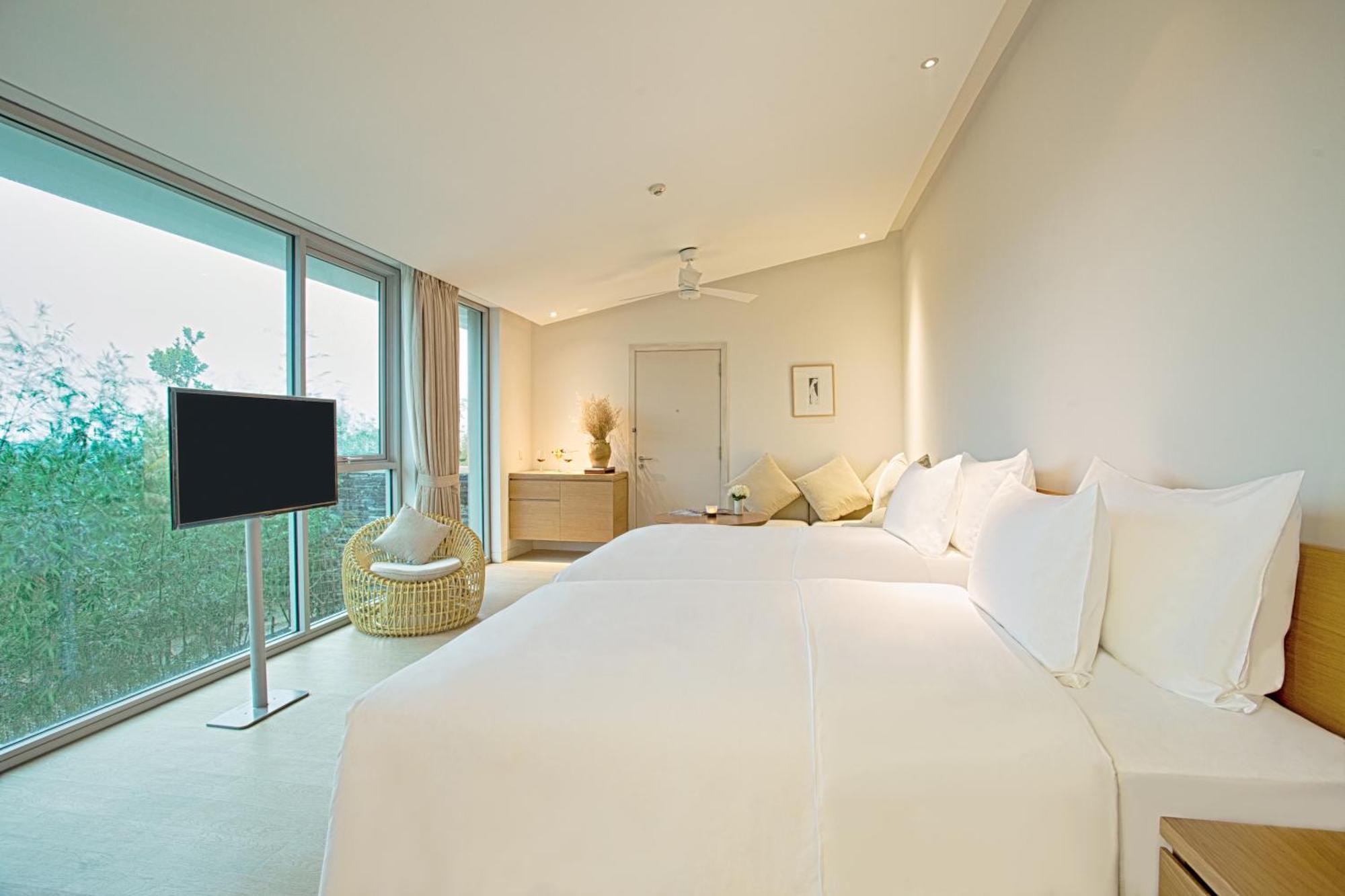 Villa mit 2 Schlafzimmern, eigenem Pool und Badewanne