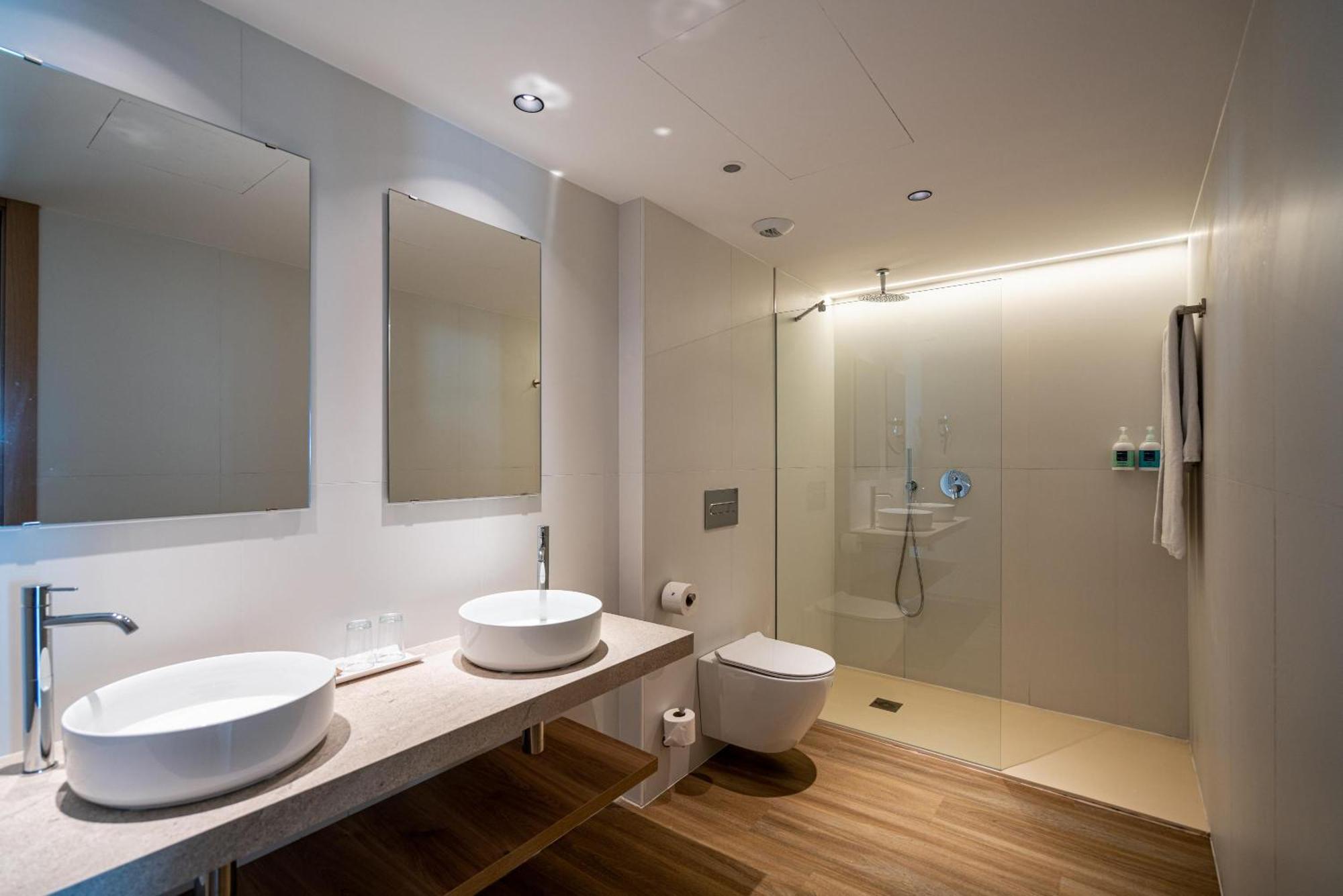 Standard Suite