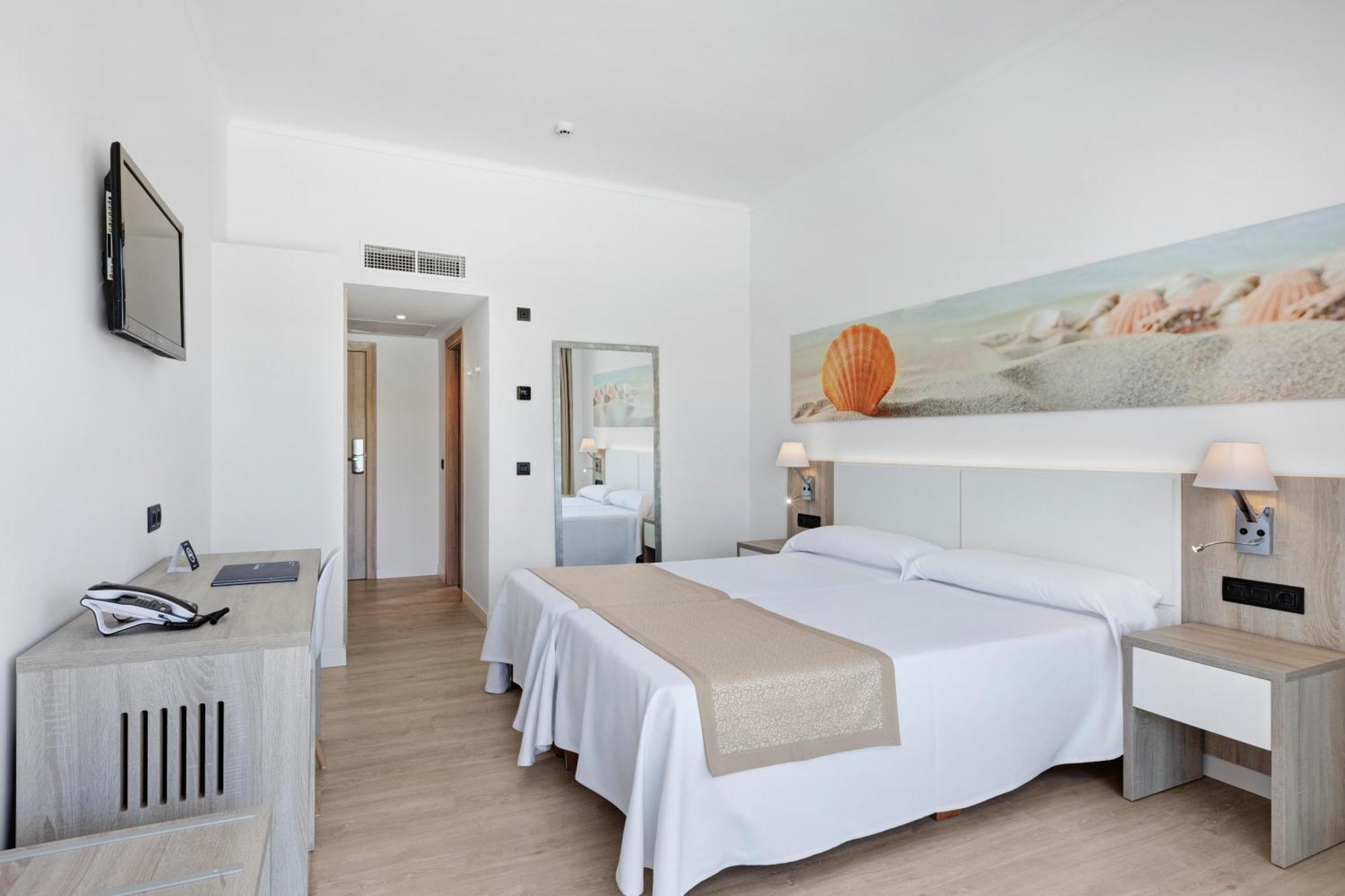 Chambre Double ou Lits Jumeaux - Vue sur Mer