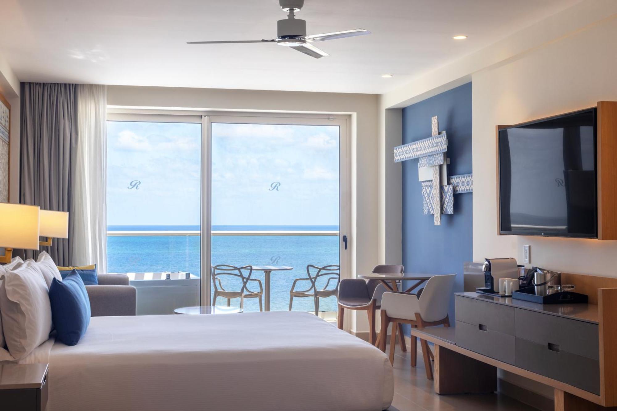 Luxuriöse Junior Suite am Meer mit Whirlpool