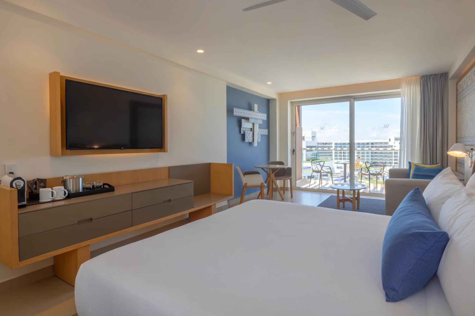 Luxury Junior Suite Ocean View