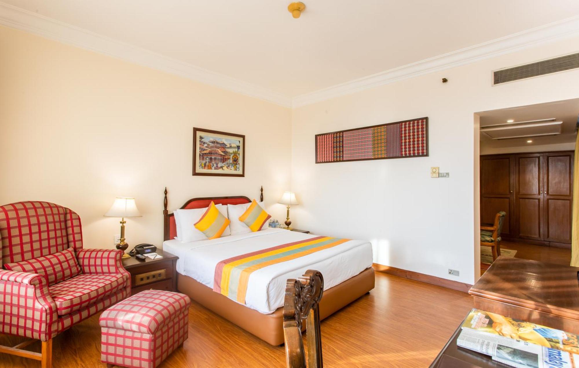 Suite on Spa & Laundry & Roundtrip Airport transfers