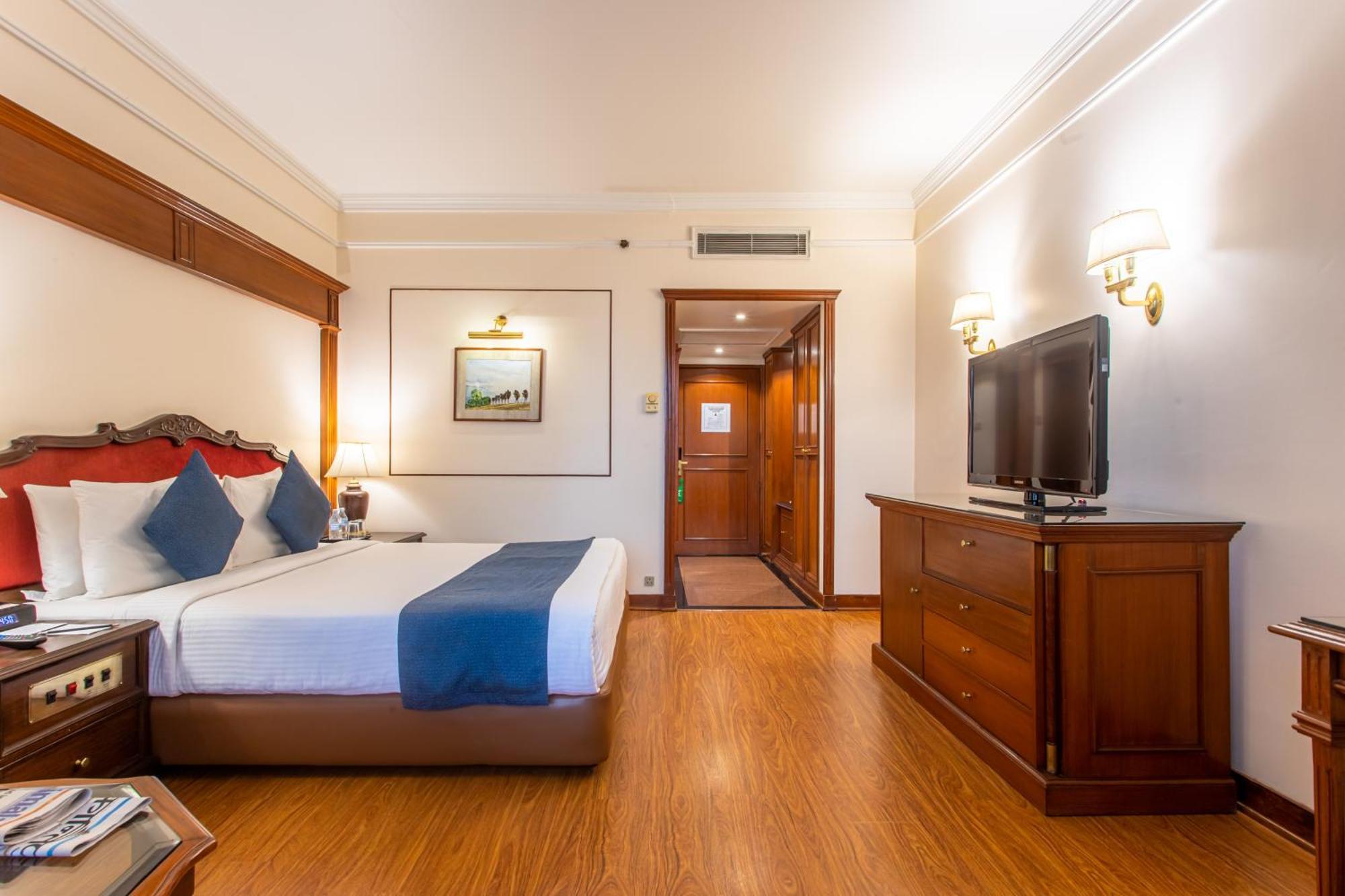 Deluxe King Room on Spa & Laundry