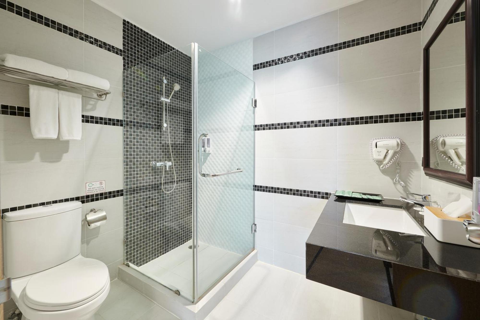 Deluxe Double or Twin Room Balcony