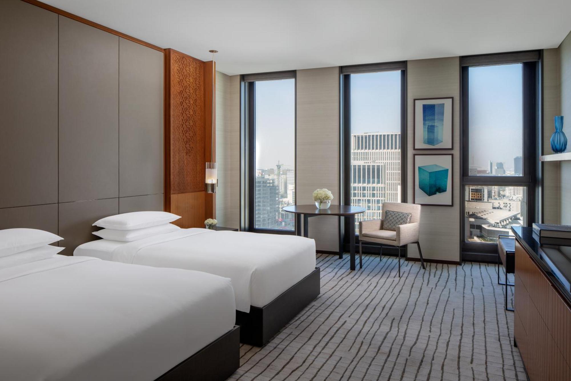 Twin Room with City View,1743321506:JPEG