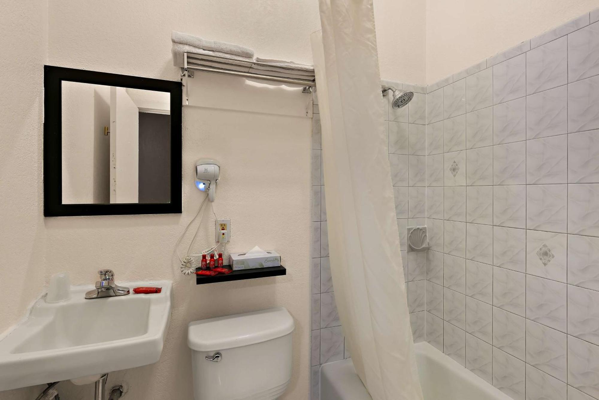 Double Room Non-Smoking