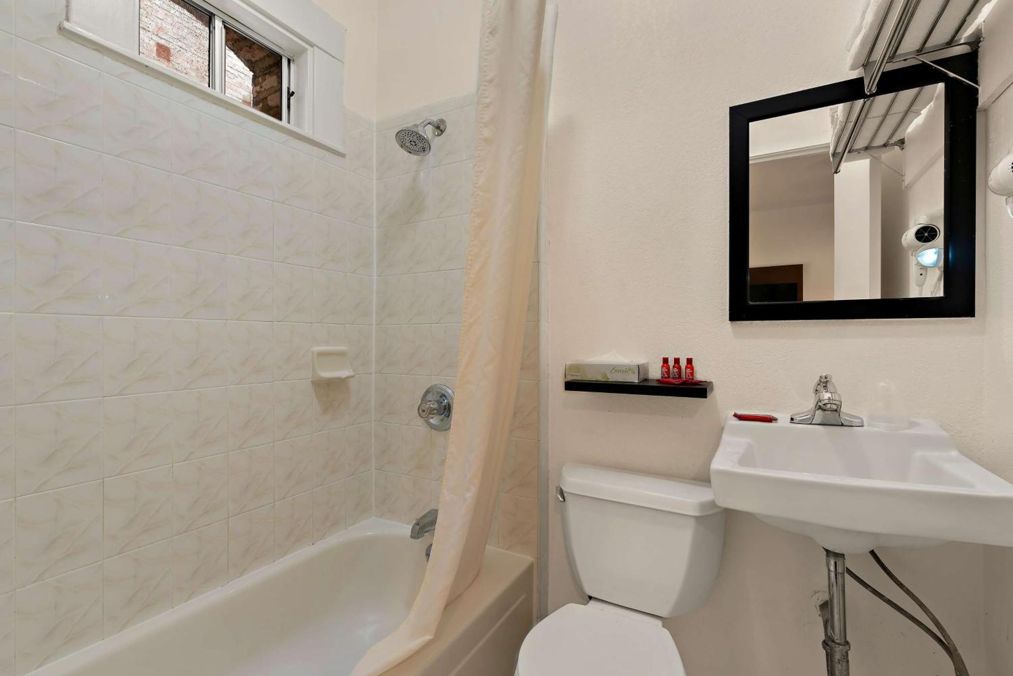 Double Room Non-Smoking