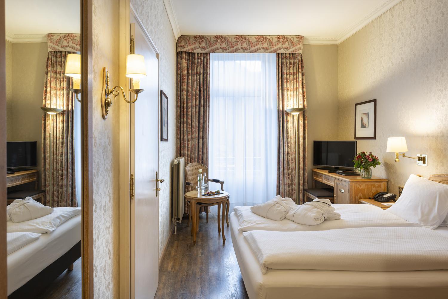 Quarto Queen com Varanda