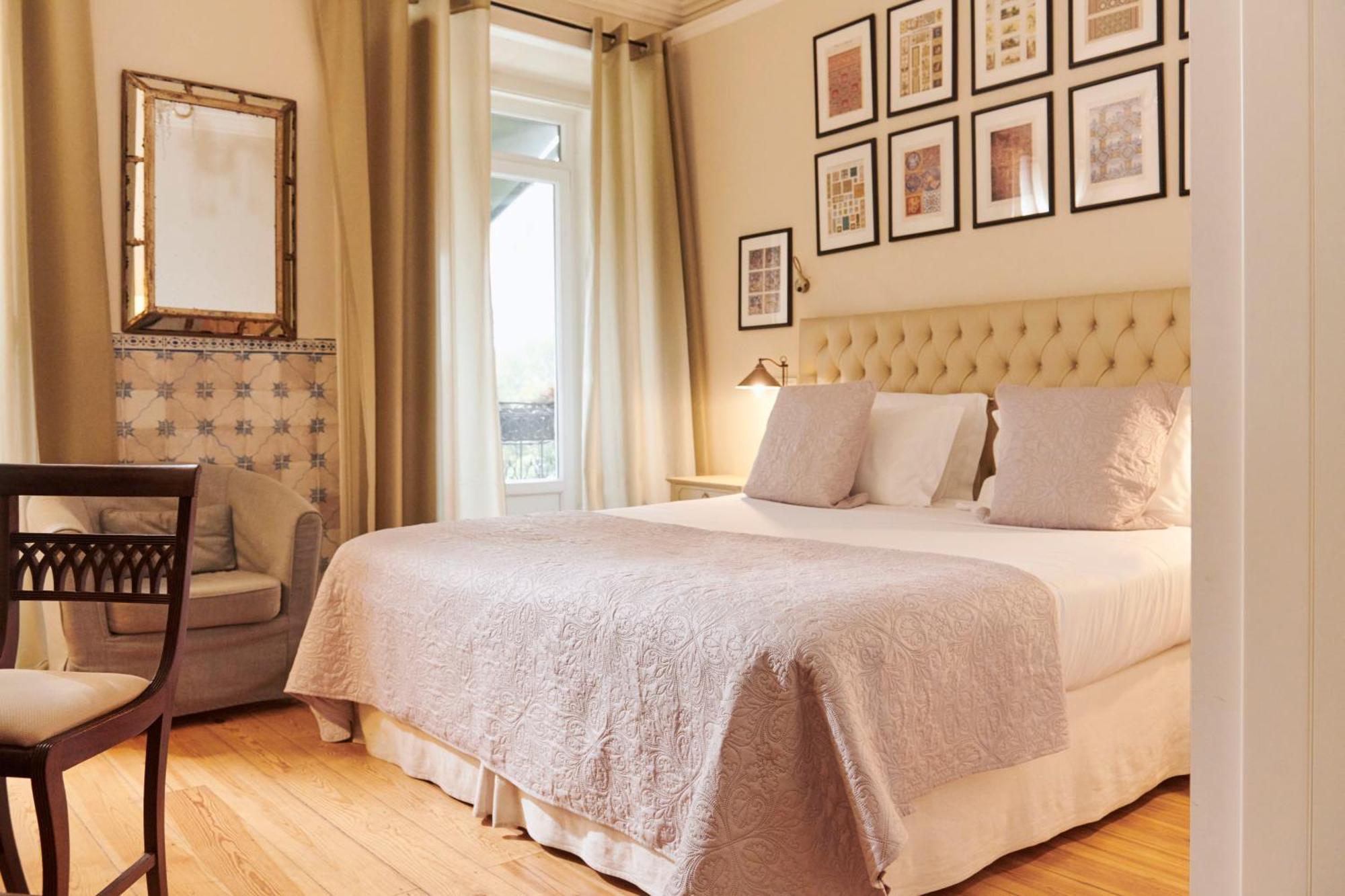 Superior Double or Twin Room Garden View