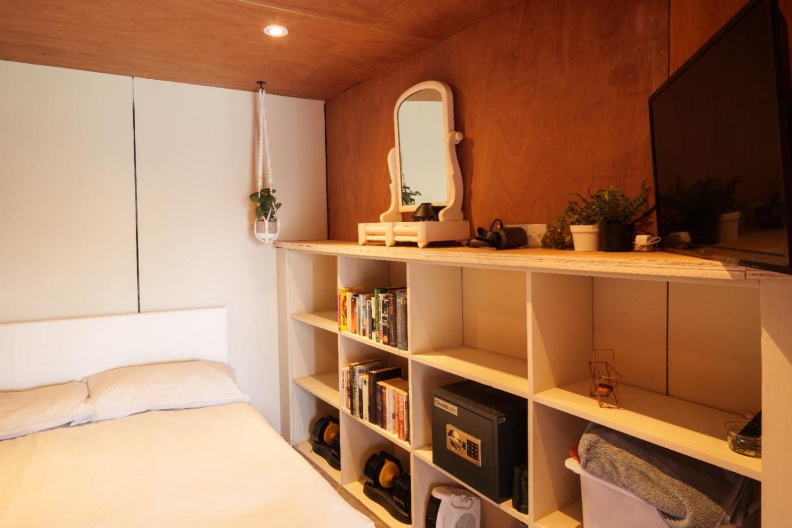 Double Room,1532282155:JPEG