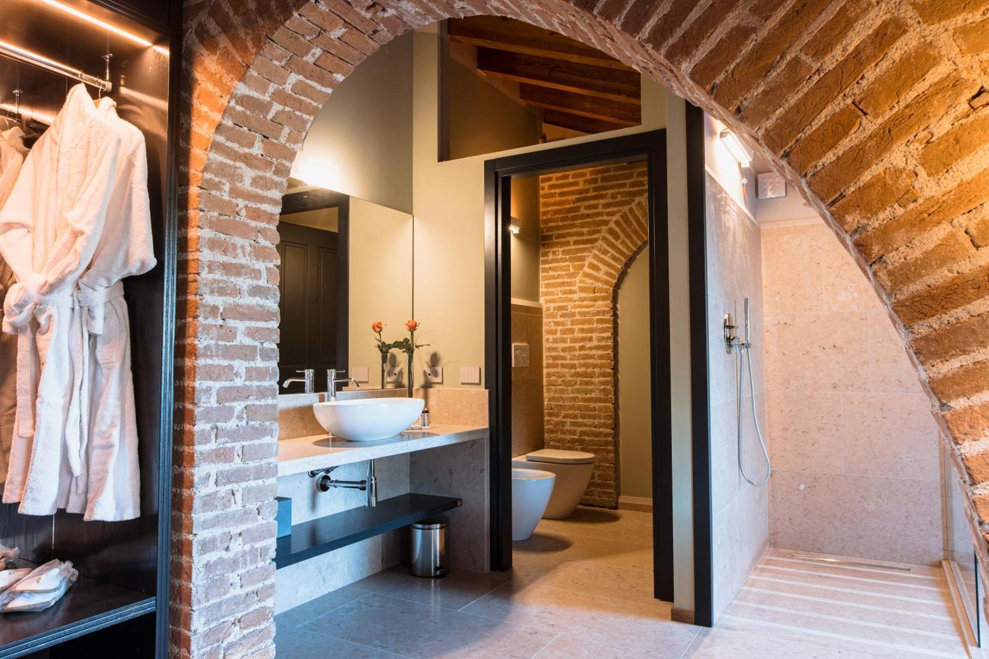 Suite Spa Bath