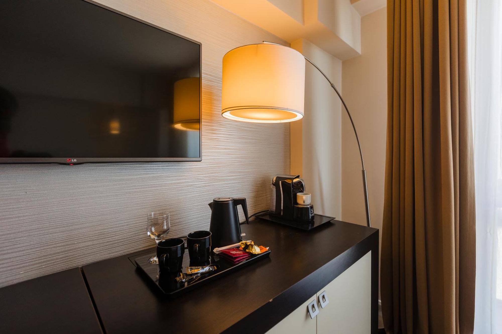 One-Bedroom Apartment,1533599047:JPEG